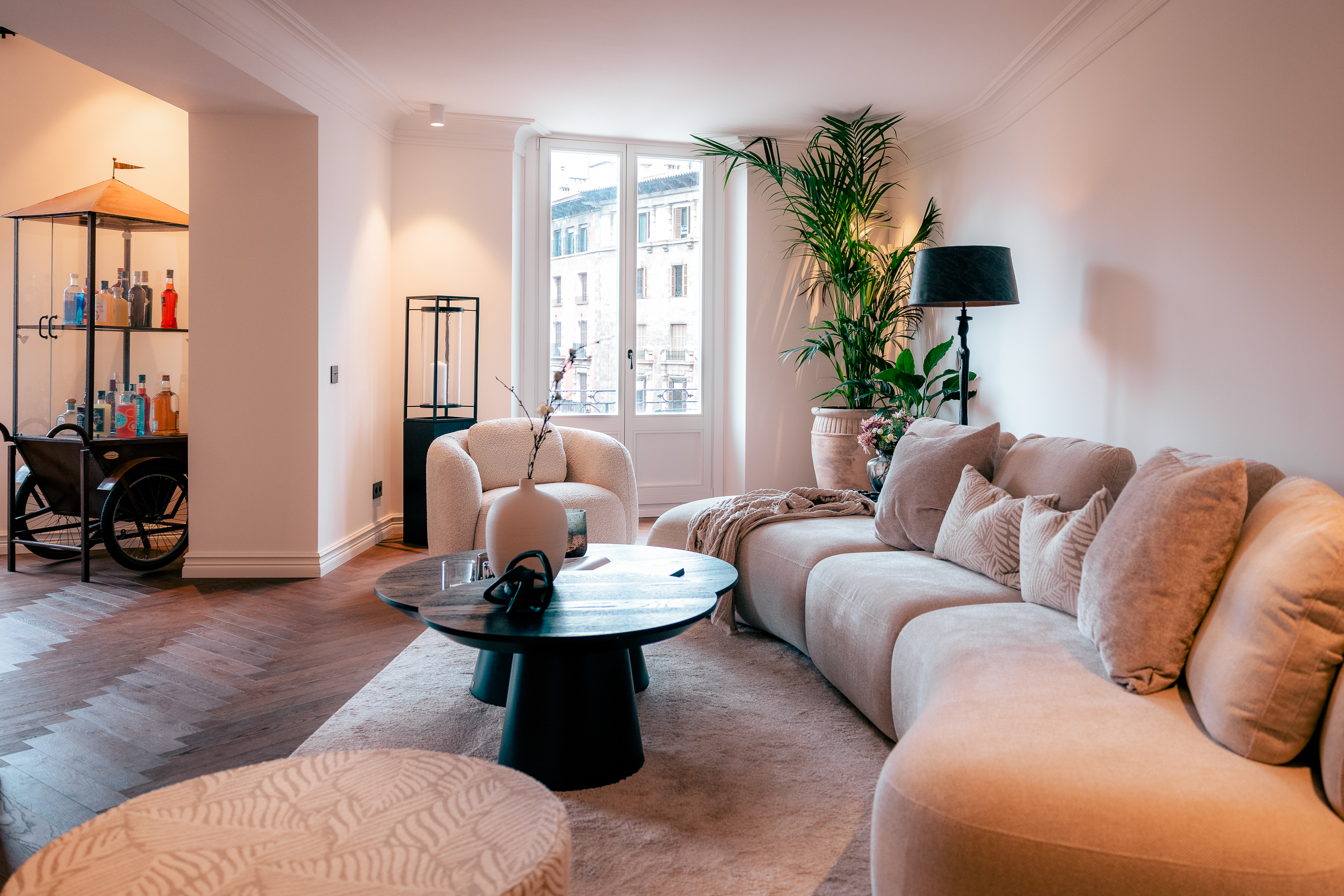 Elegant 3-Bedroom Apartment in Palma with Terrace and Balcony — 3