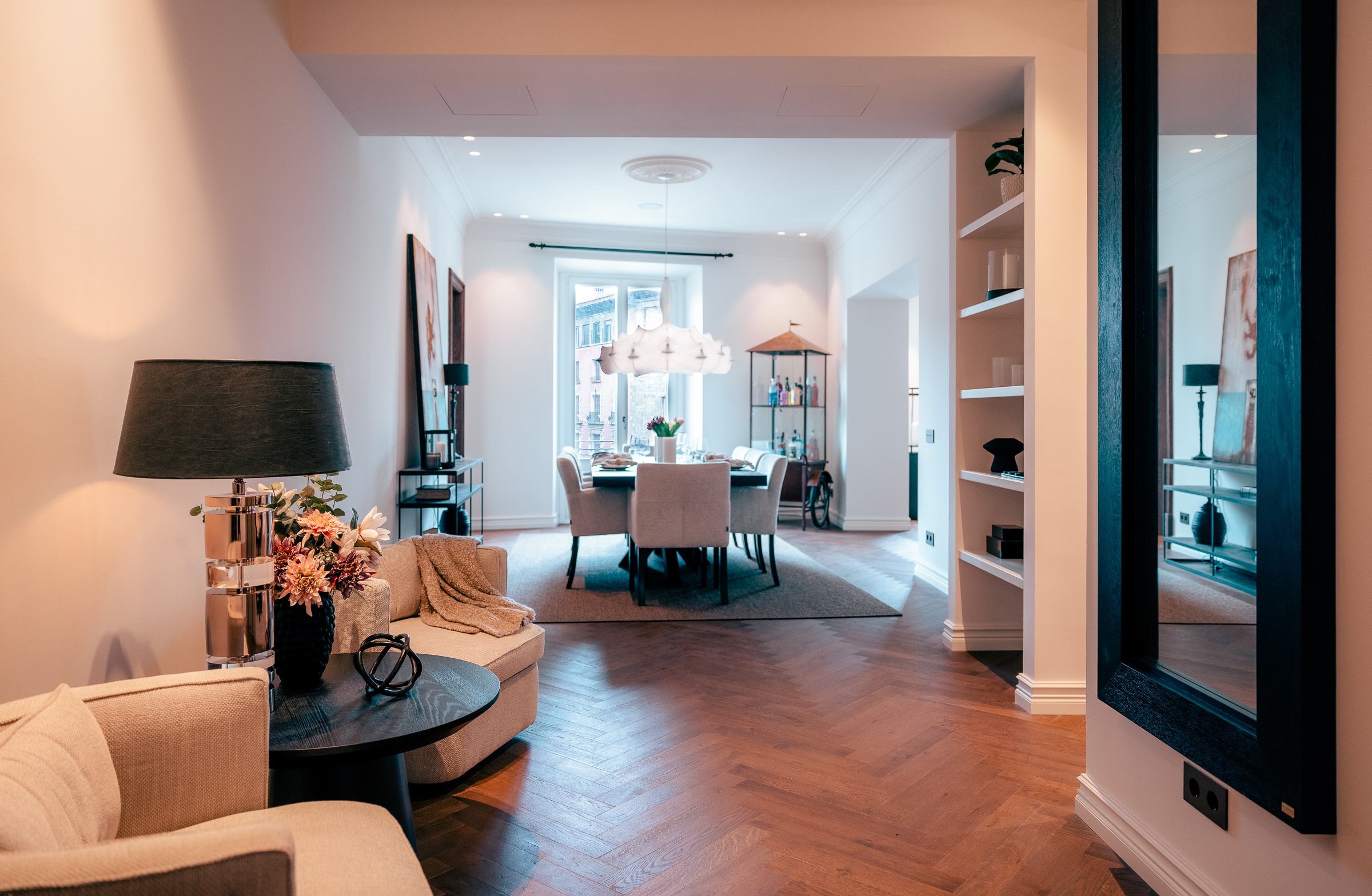 Elegant 3-Bedroom Apartment in Palma with Terrace and Balcony — 10