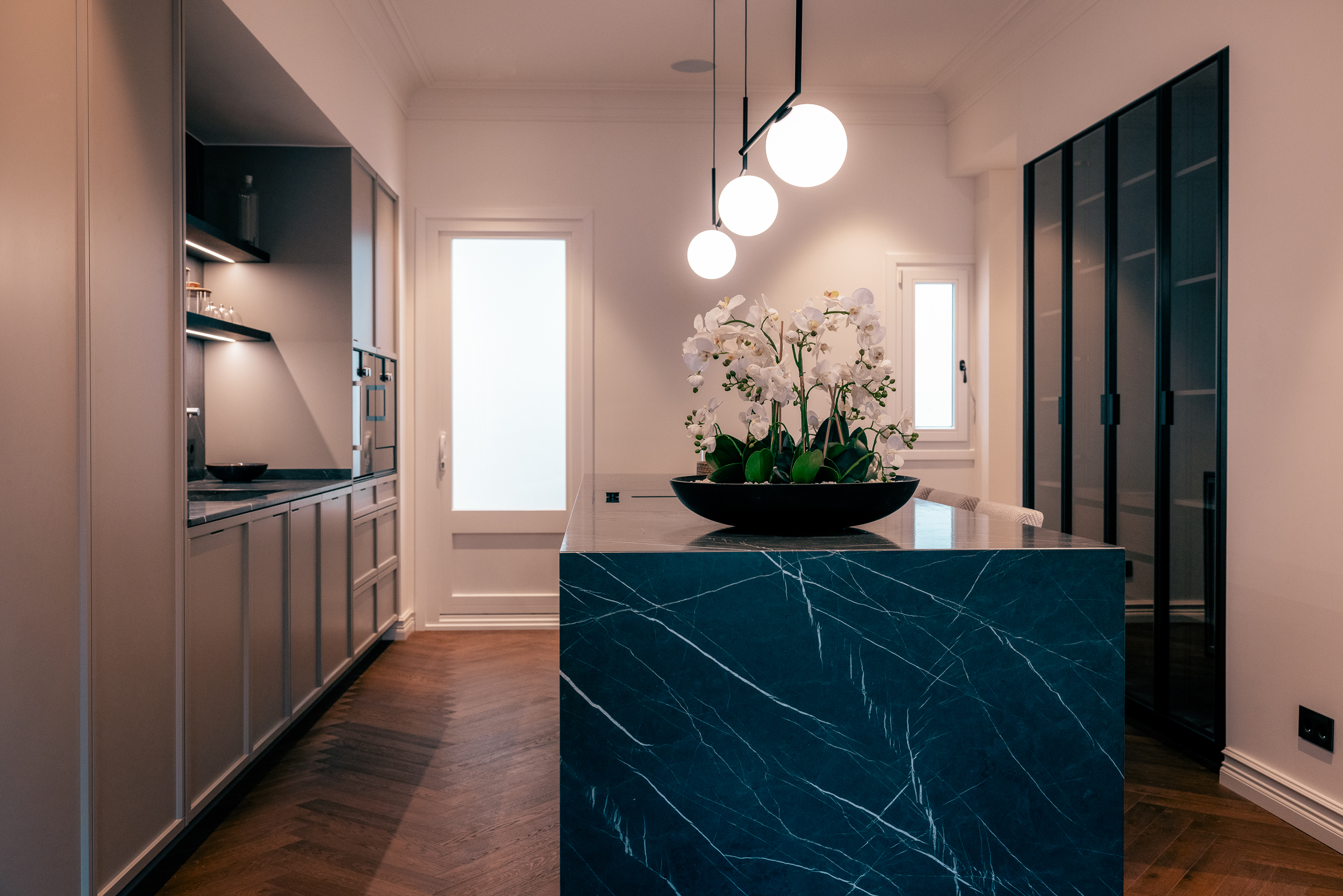 Elegant 3-Bedroom Apartment in Palma with Terrace and Balcony — image 15