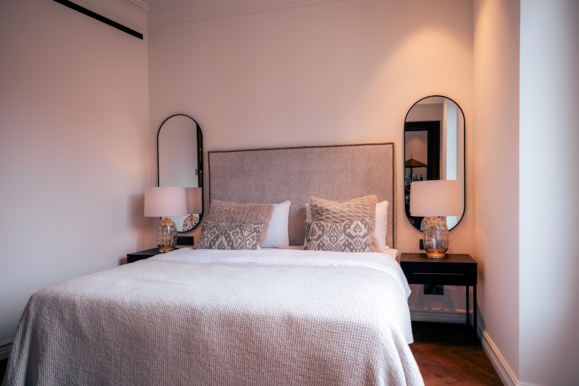 Elegant 3-Bedroom Apartment in Palma with Terrace and Balcony — image 19