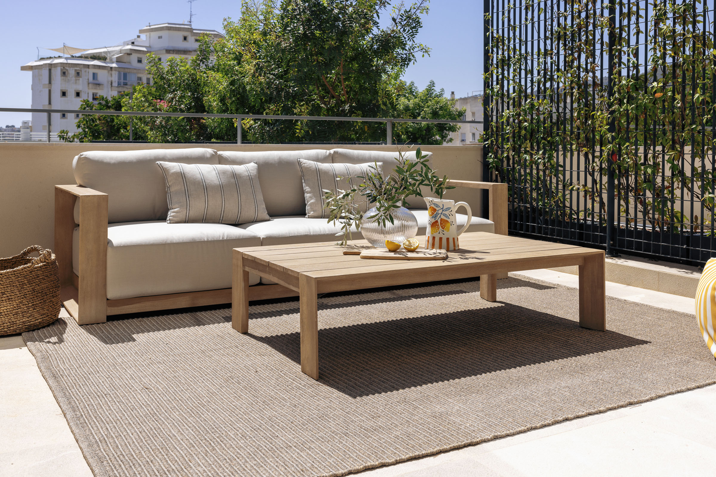 Exceptional 3-Bedroom Garden Apartment in Cala Major — image 19