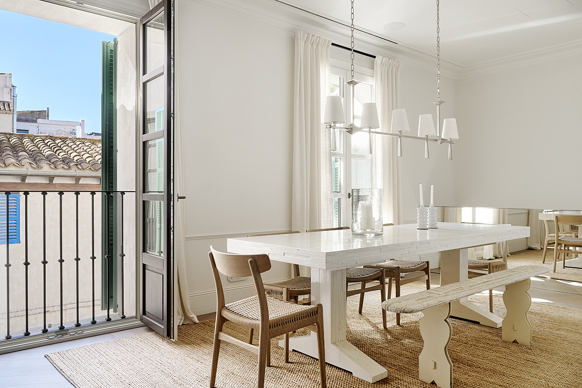 Timeless Architecture Meets Modern Luxury in Old Town Palma, with Rooftop Terrace — image 12