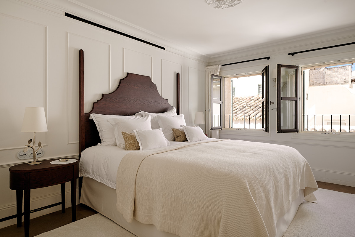 Timeless Architecture Meets Modern Luxury in Old Town Palma, with Rooftop Terrace — image 19
