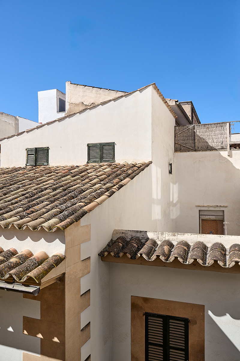Timeless Architecture Meets Modern Luxury in Old Town Palma, with Rooftop Terrace — image 21
