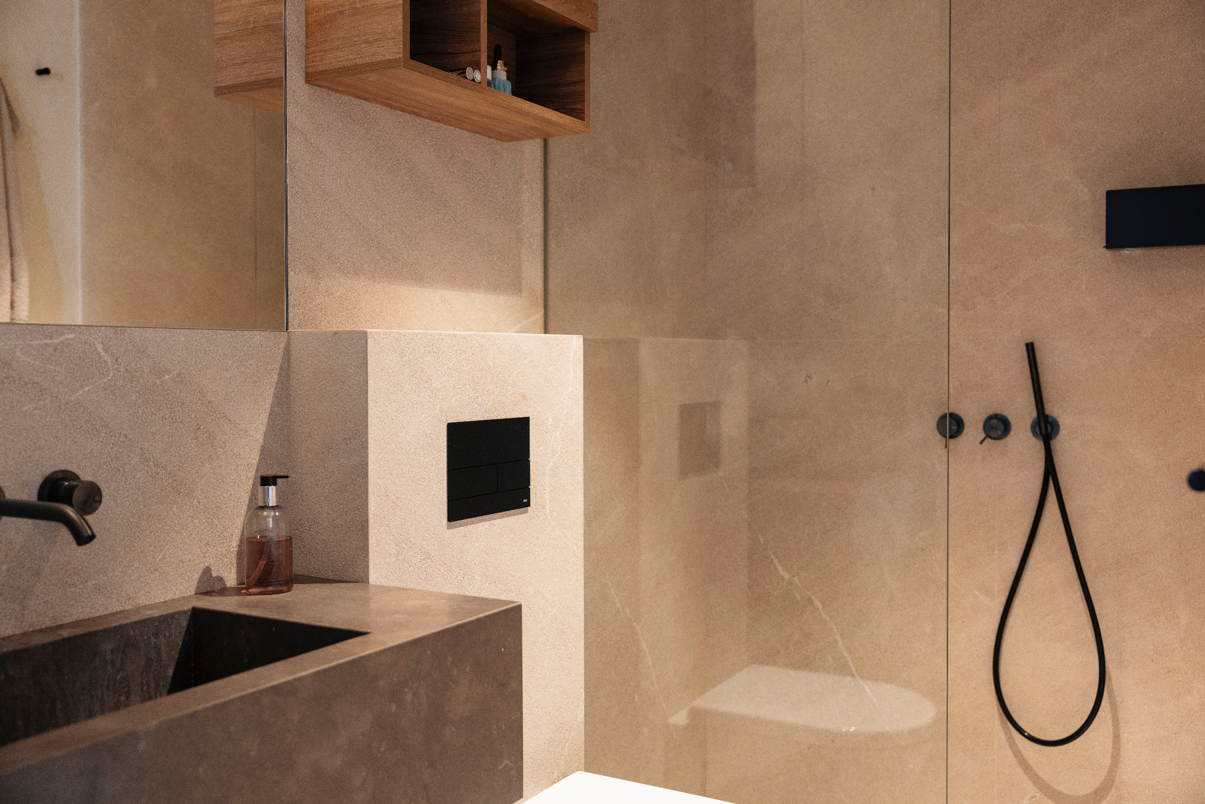 Exclusive Apartment in Palma's Historic Old Town — 7