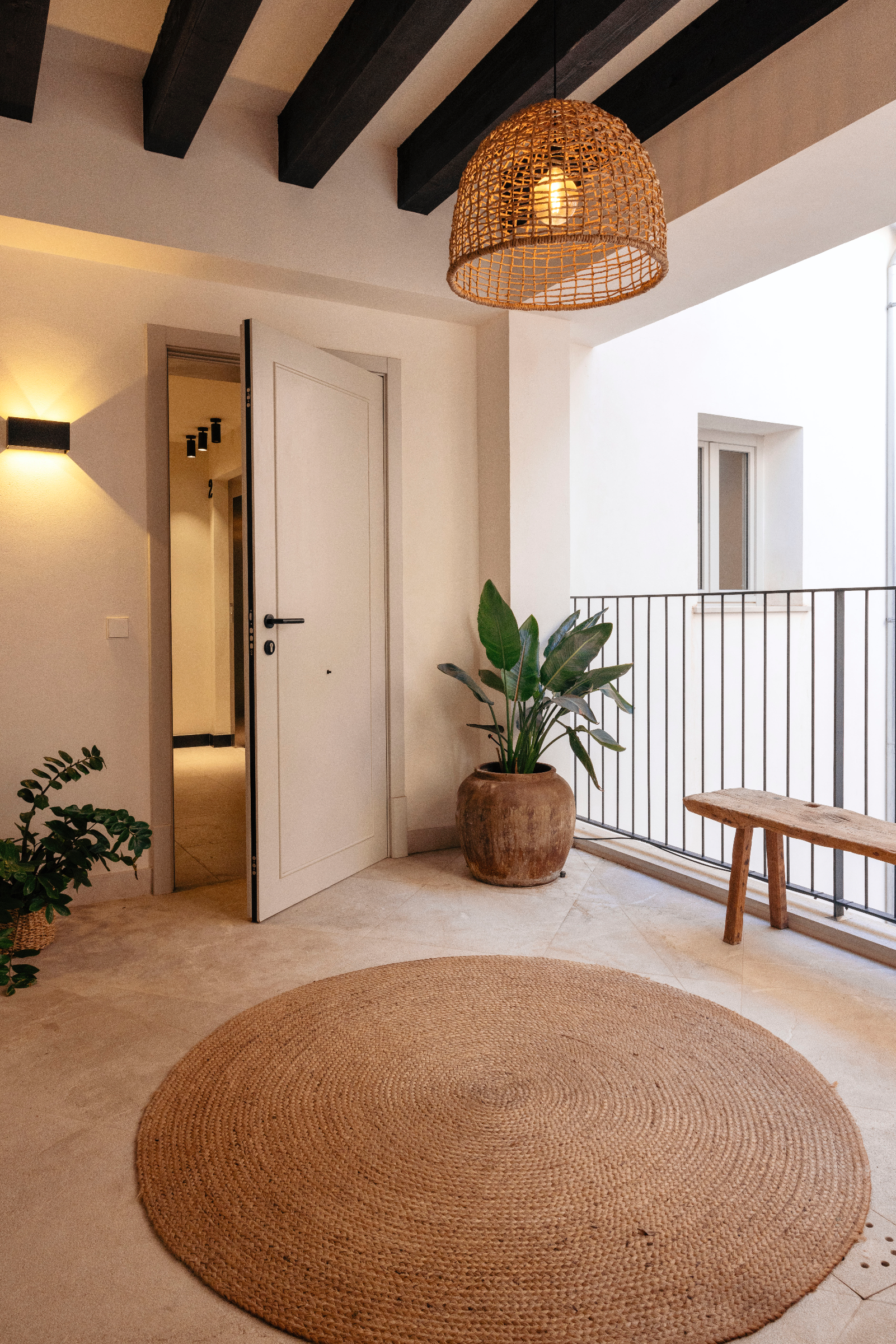 Exclusive Apartment in Palma's Historic Old Town — image 16