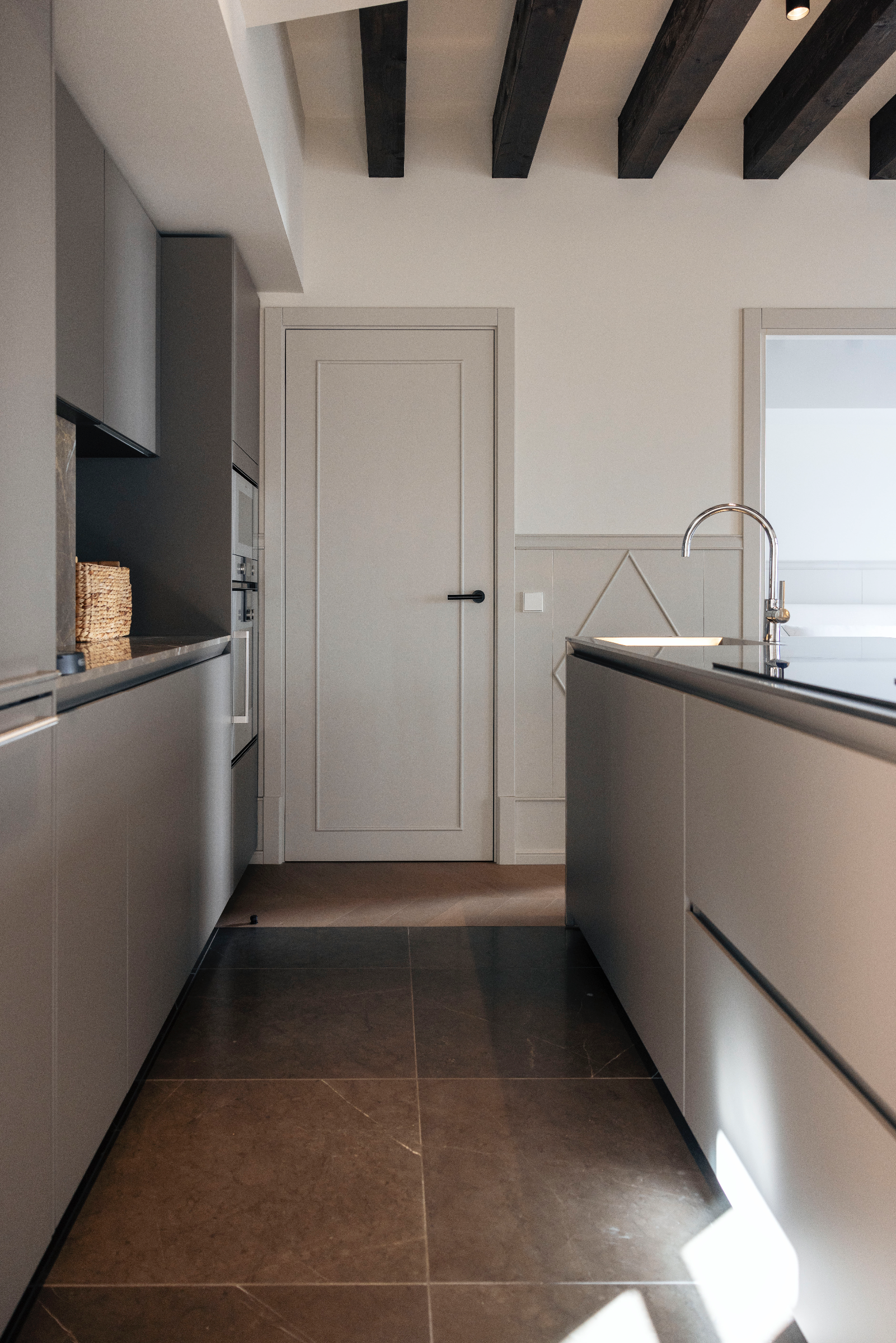 Exclusive Apartment in Palma's Historic Old Town — image 18
