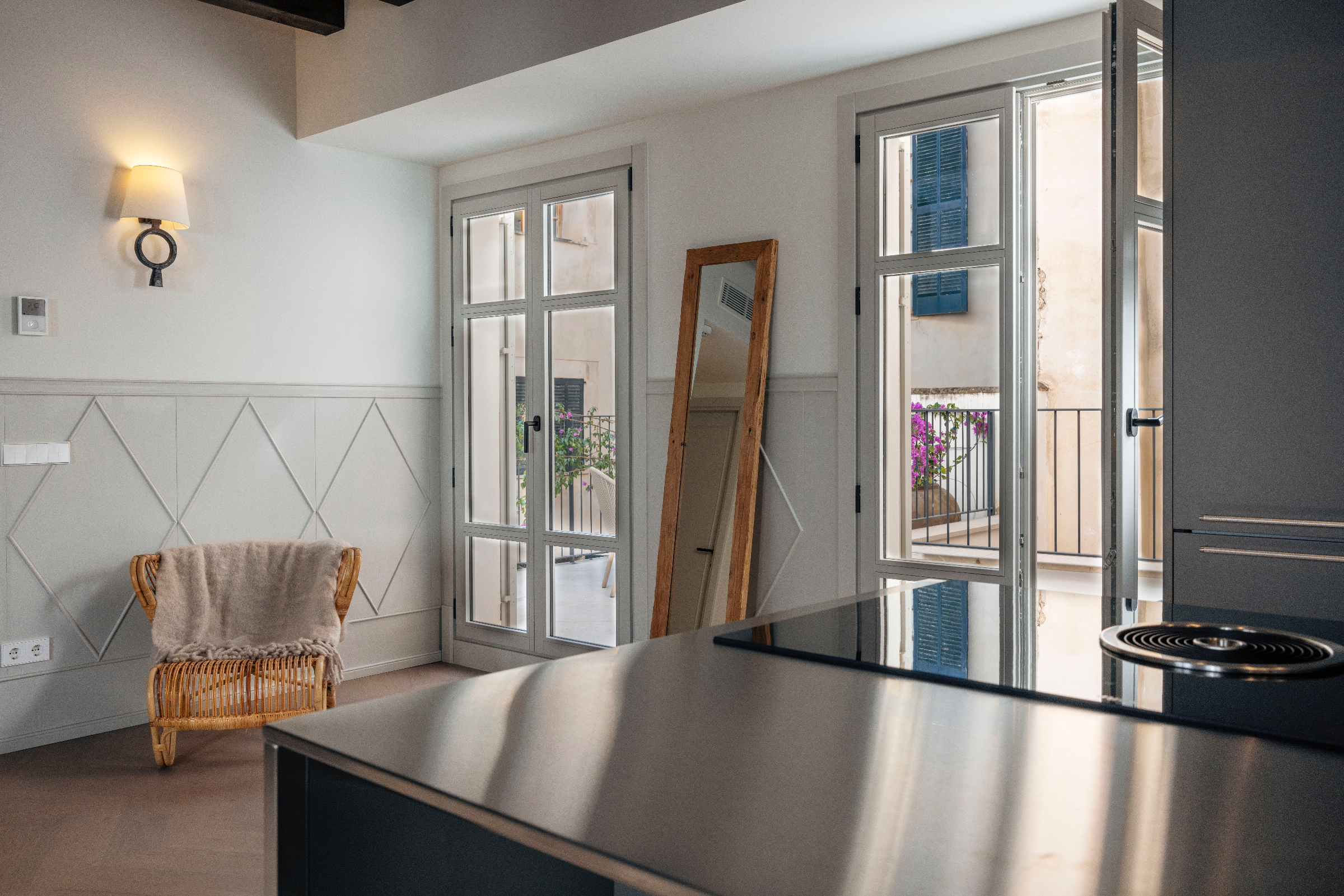 Exclusive Apartment in Palma's Historic Old Town — image 28