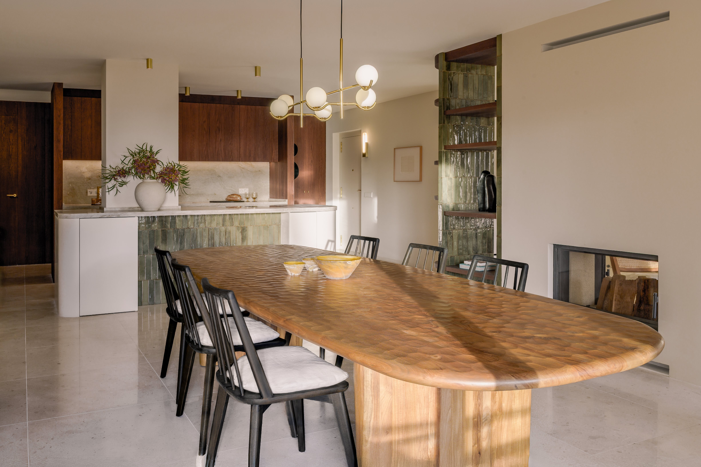 Renovated designer apartment with sea views in La Bonanova — image 19
