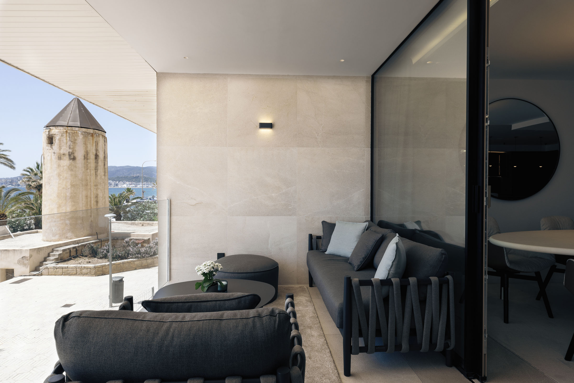 Exceptional 2-Bedroom Apartment in Portixol with Sea Views — 7