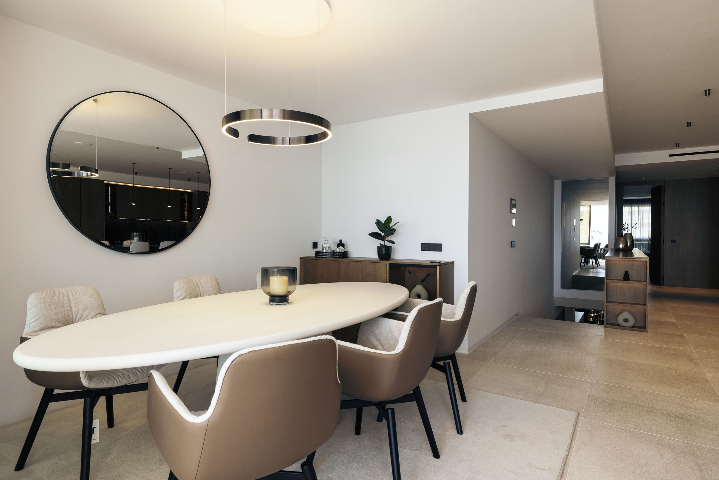 Exceptional 2-Bedroom Apartment in Portixol with Sea Views — 8
