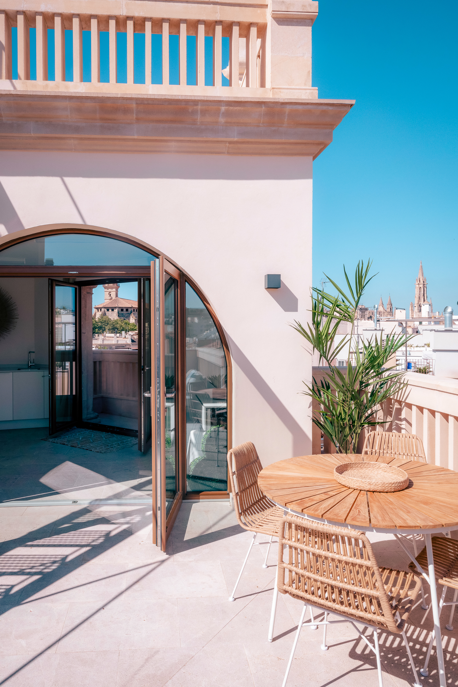 Contemporary 2-Bedroom Duplex Apartment in Palma with Sea Views — image 24