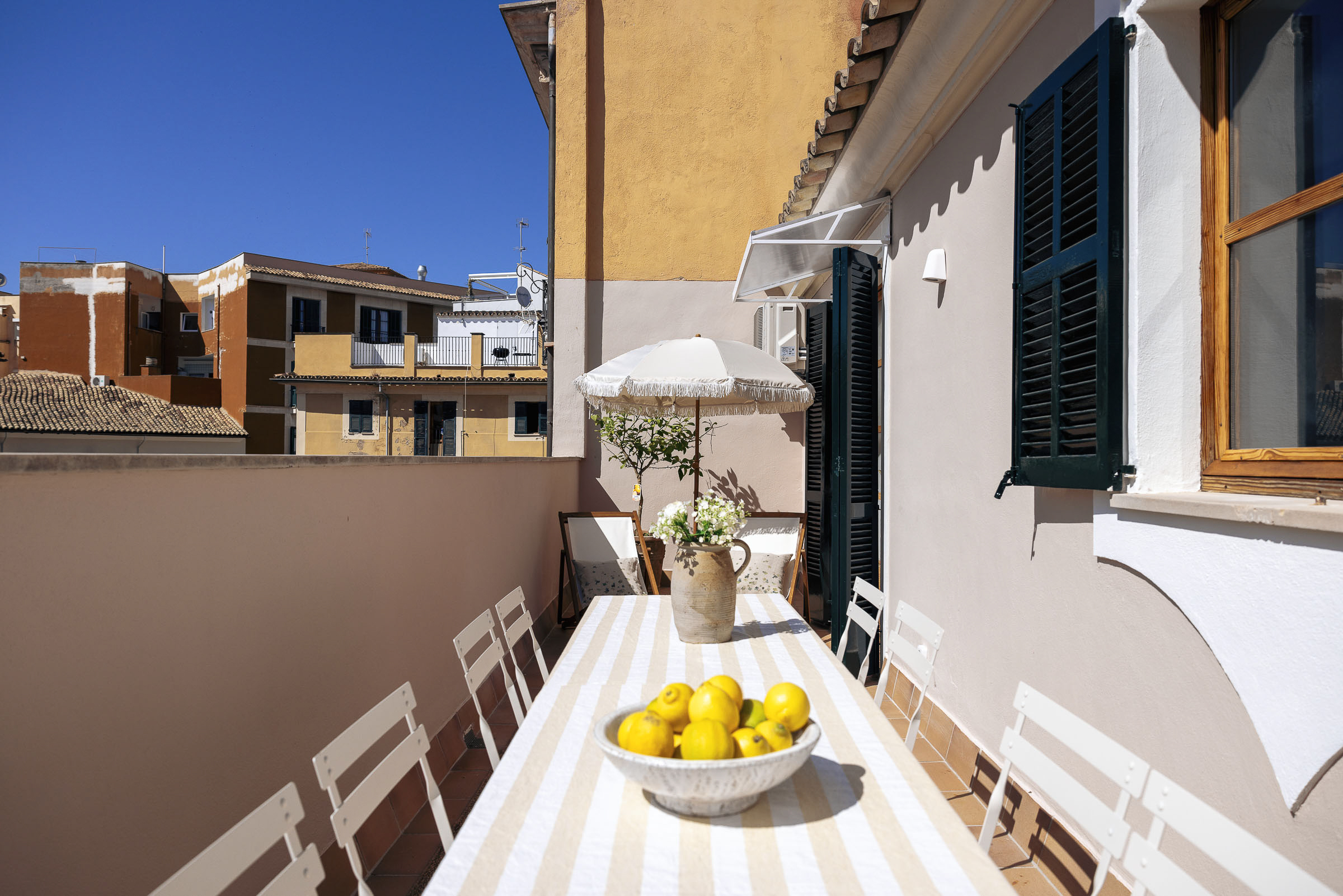 Beautiful Fully Renovated Duplex Penthouse in Old Town Palma — 3