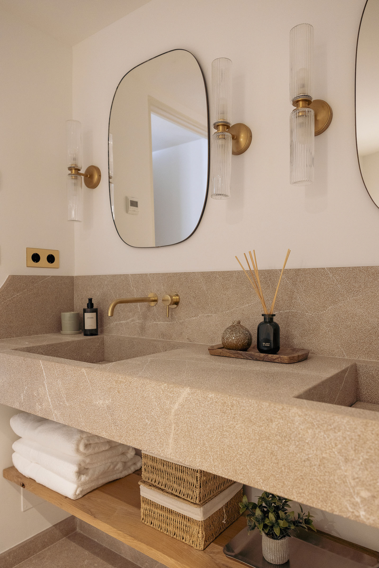 Beautiful Fully Renovated Duplex Penthouse in Old Town Palma — image 23