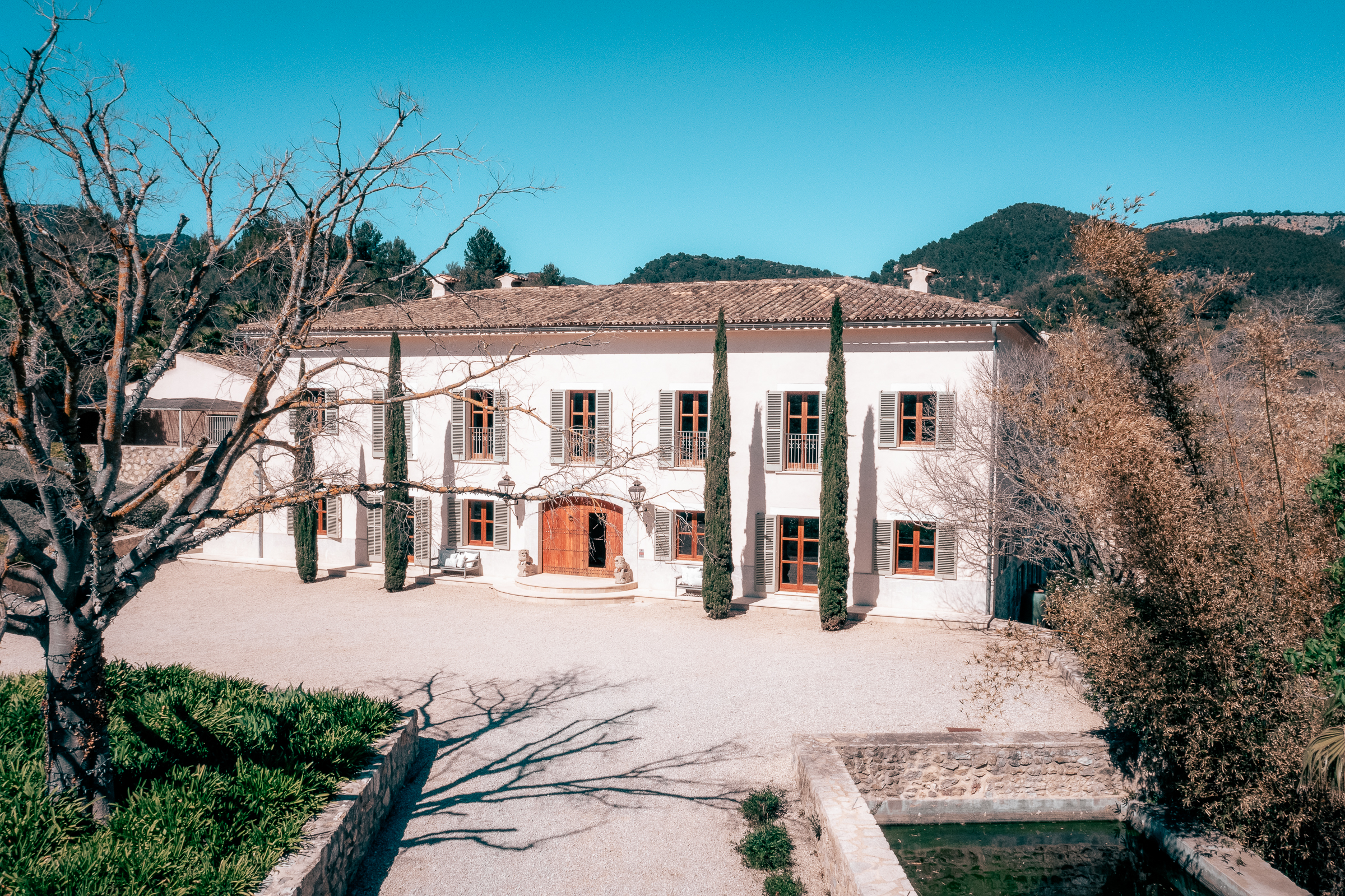 Nine bedrooms estate in the Tramuntana mountains outside Puigpunyent — 9