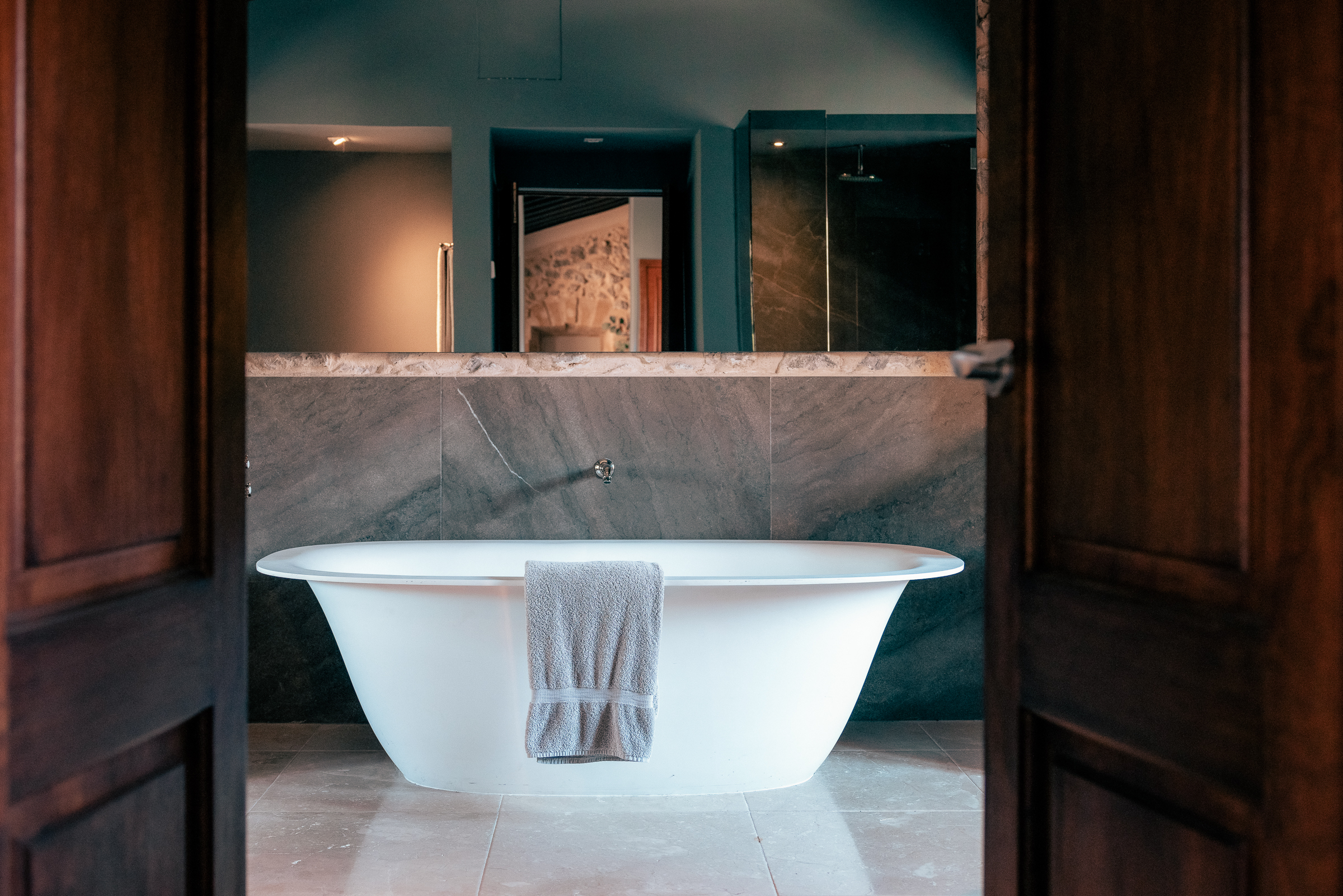 Nine bedrooms estate in the Tramuntana mountains outside Puigpunyent — image 23