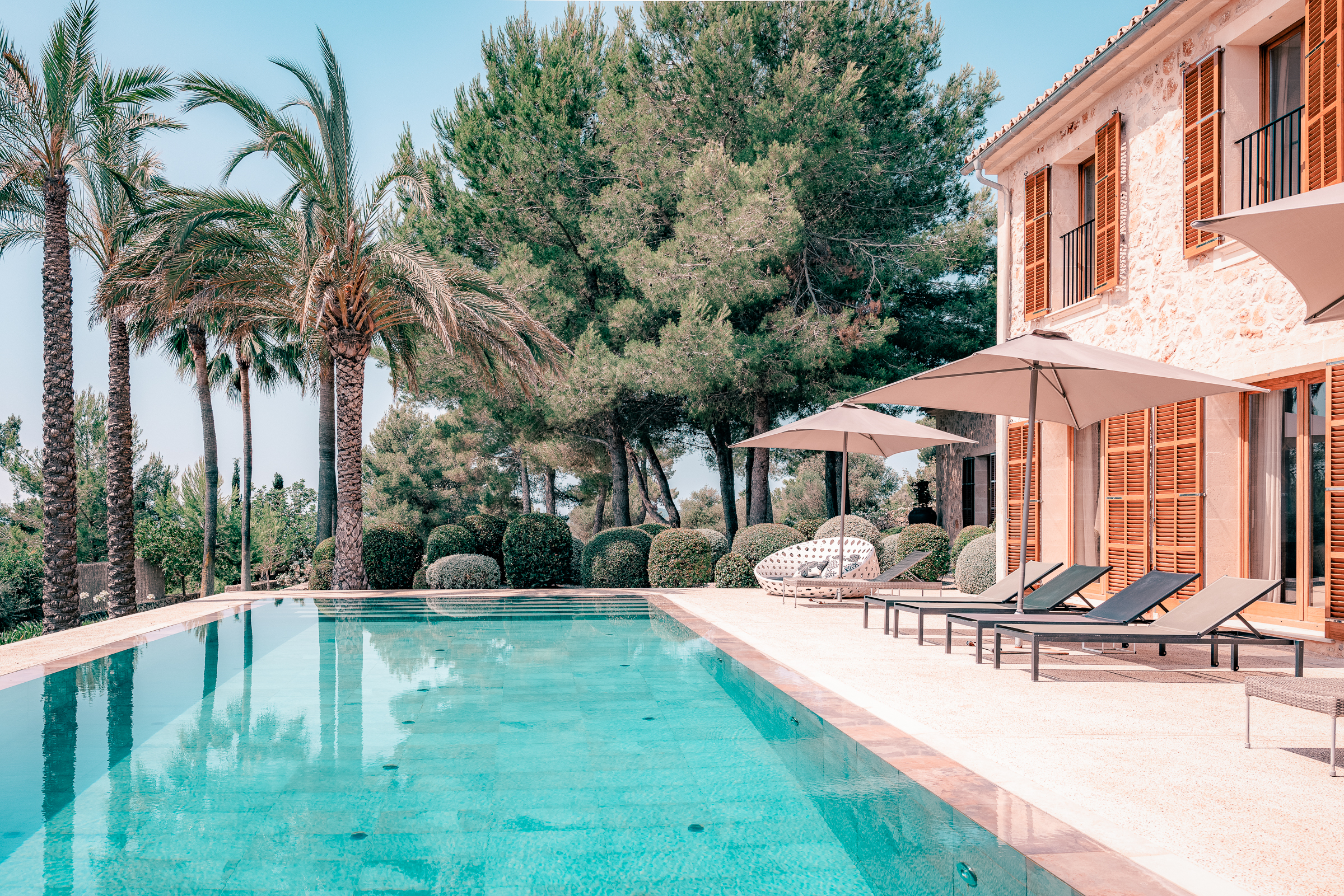 Elegant 5-Bedroom Villa in Porreres with Panoramic Views — image 30
