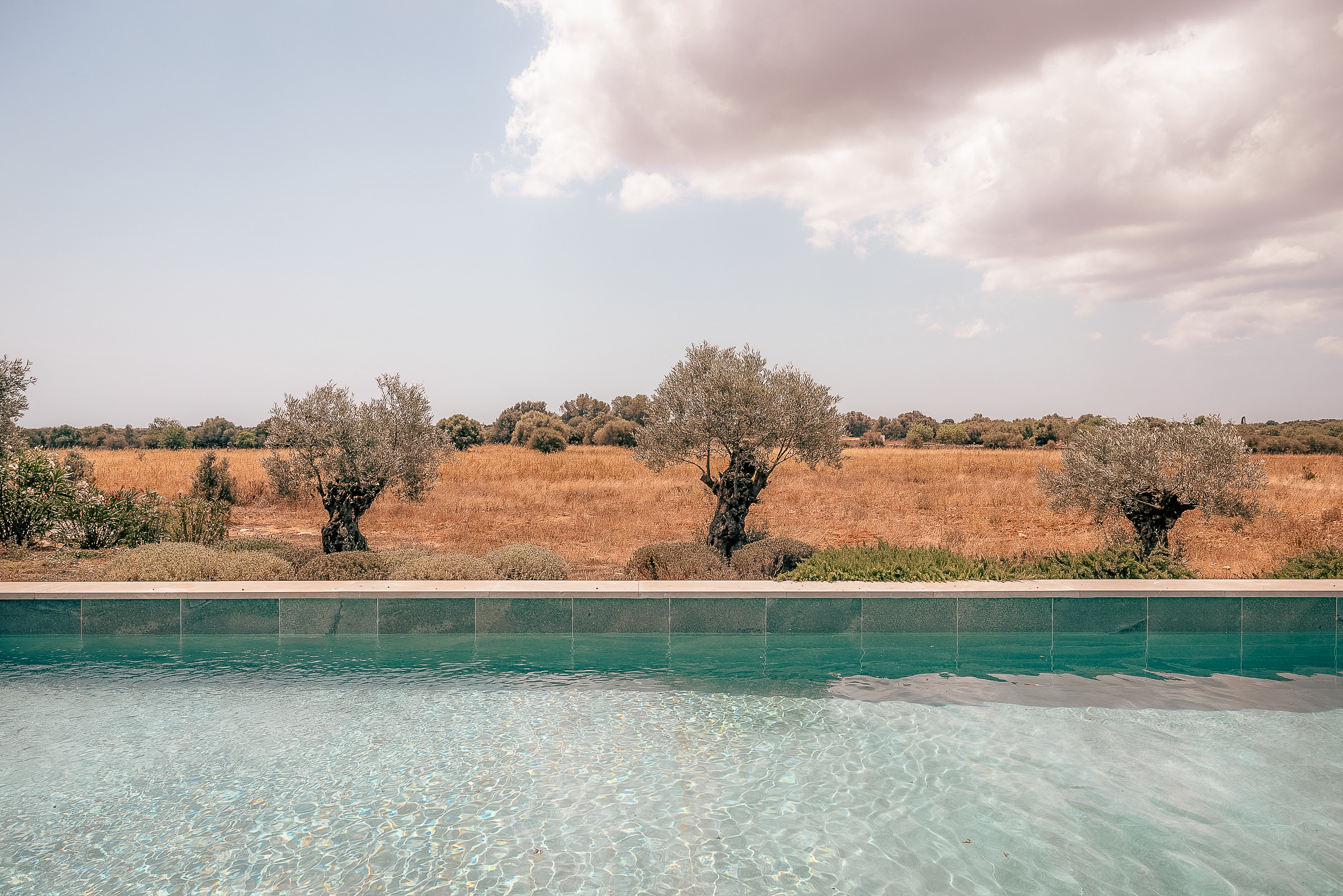 Beautiful newly built 5 bedroom finca on a large plot in Santanyi — image 18