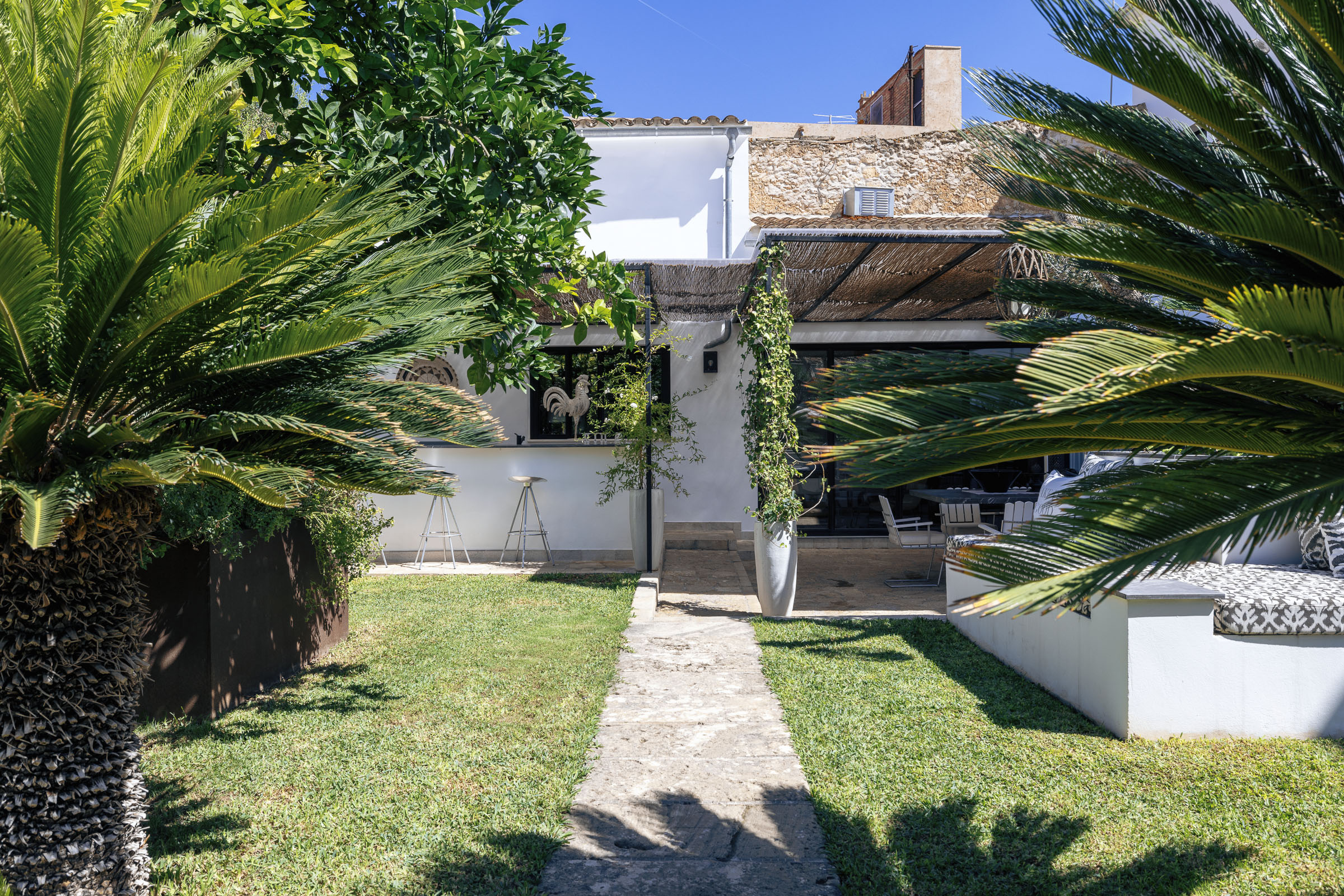A Remarkable Historic Residence in the Heart of Mallorca — image 38