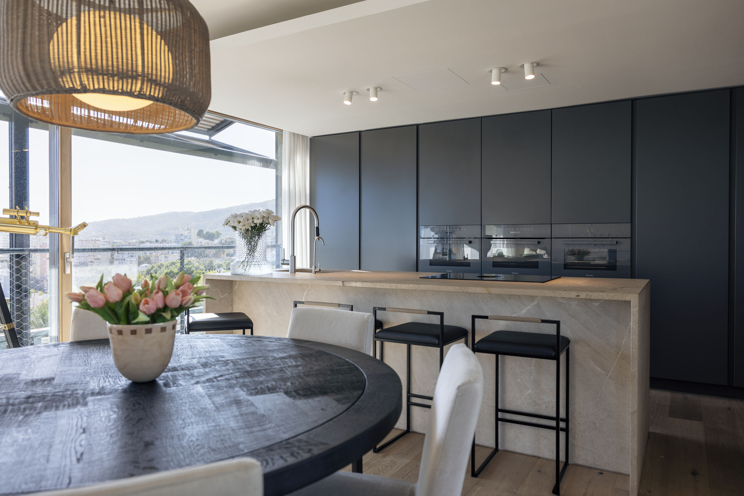 Contemporary Duplex Penthouse in Bonanova, with Private Rooftop Pool and Sea Views — image 19
