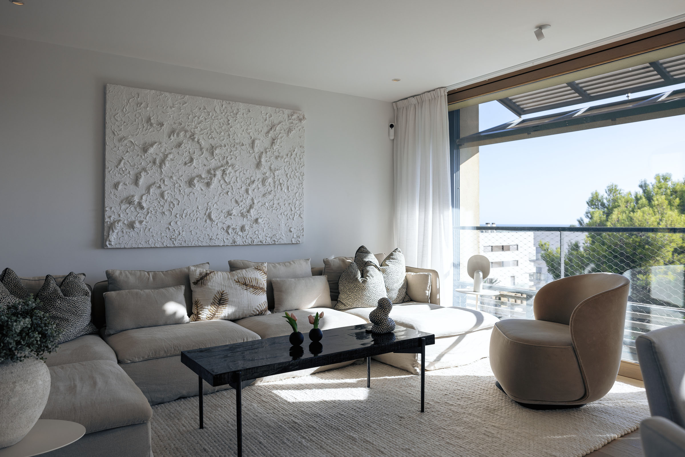 Contemporary Duplex Penthouse in Bonanova, with Private Rooftop Pool and Sea Views — image 20