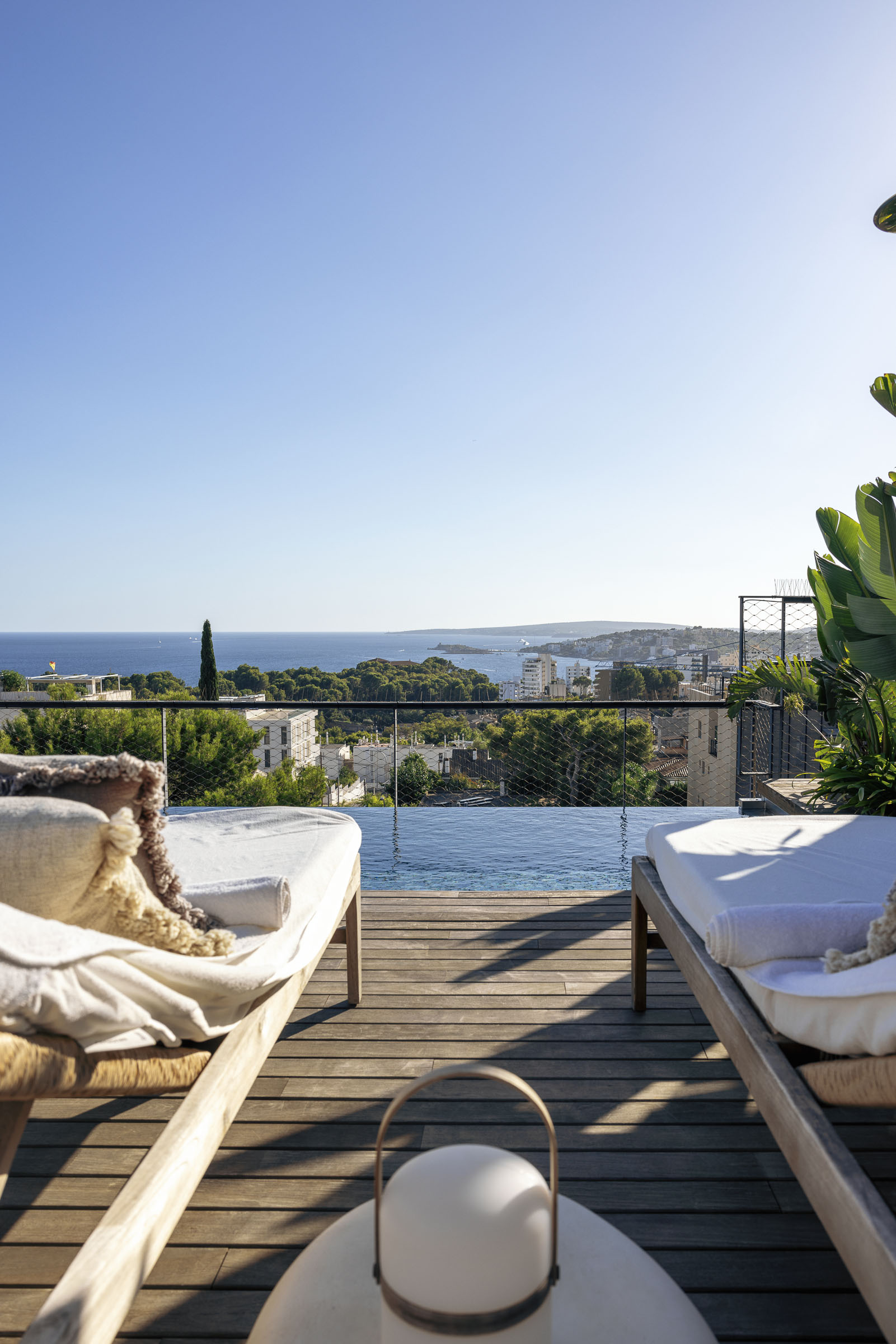 Contemporary Duplex Penthouse in Bonanova, with Private Rooftop Pool and Sea Views — image 28