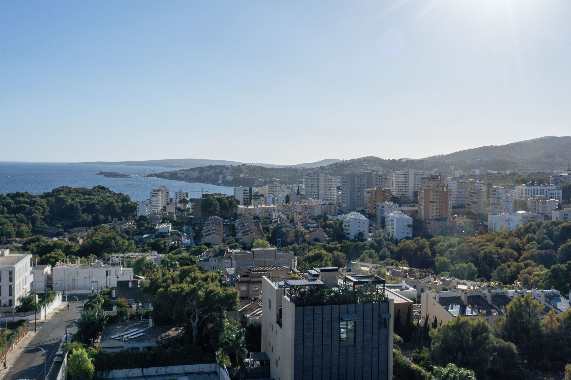 Contemporary Duplex Penthouse in Bonanova, with Private Rooftop Pool and Sea Views — image 34