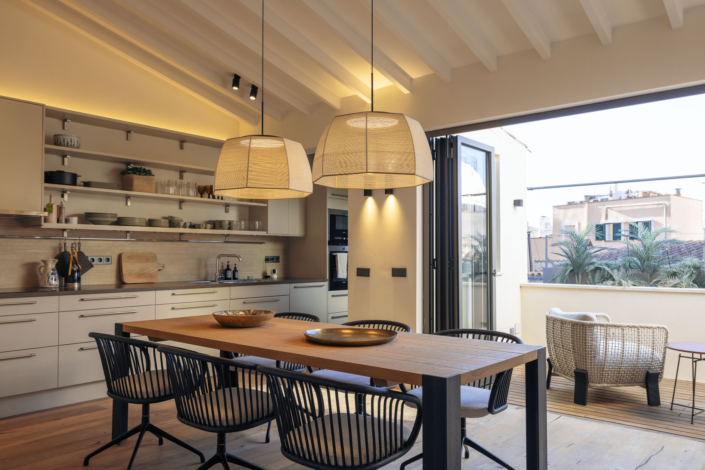 Elegant Duplex with Two Private Terraces and garage in Santa Catalina — 3