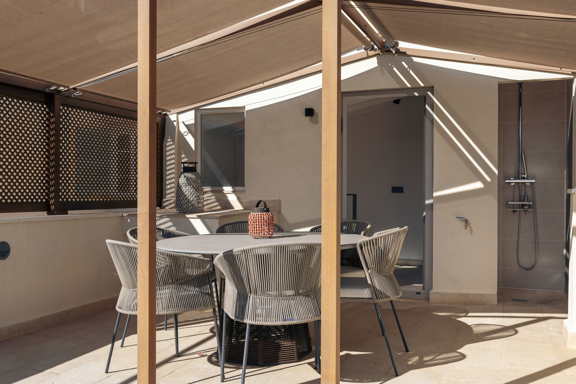 Elegant Duplex with Two Private Terraces and garage in Santa Catalina — image 29