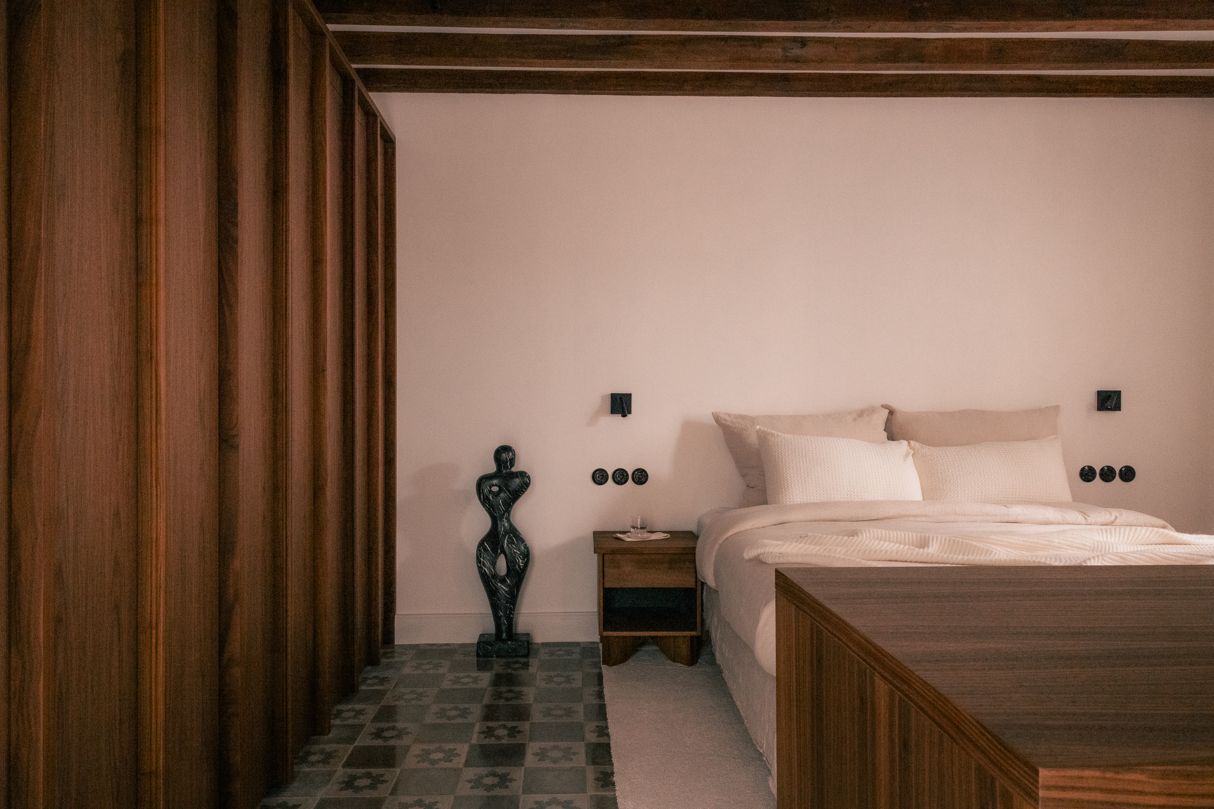 Elegant 3-Bedroom Penthouse in Palma with Sea Views — image 16
