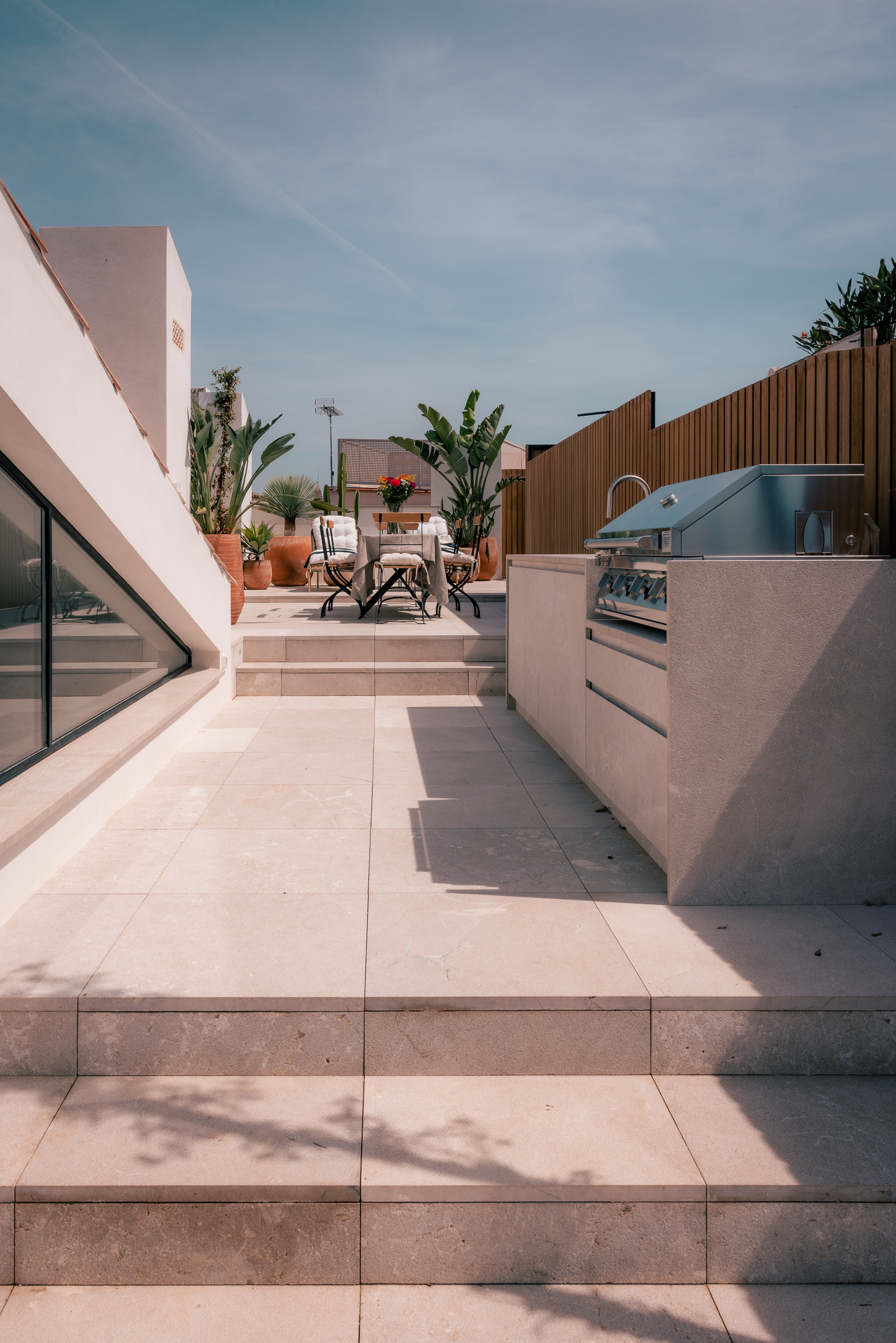 Elegant 3-Bedroom Penthouse in Palma with Sea Views — image 20