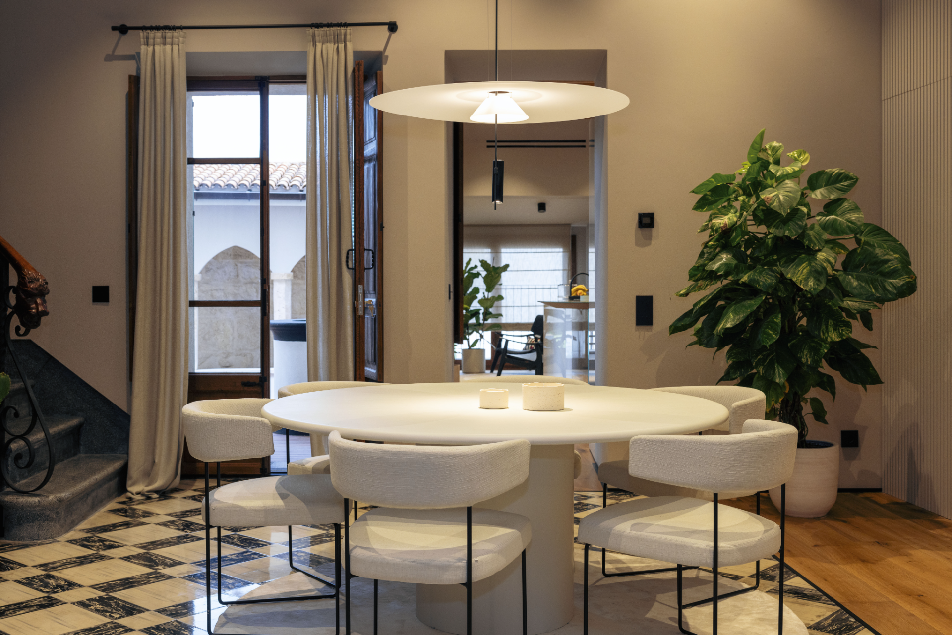 Stunning 4-Bedroom Townhouse in Sineu with Village Views — 5
