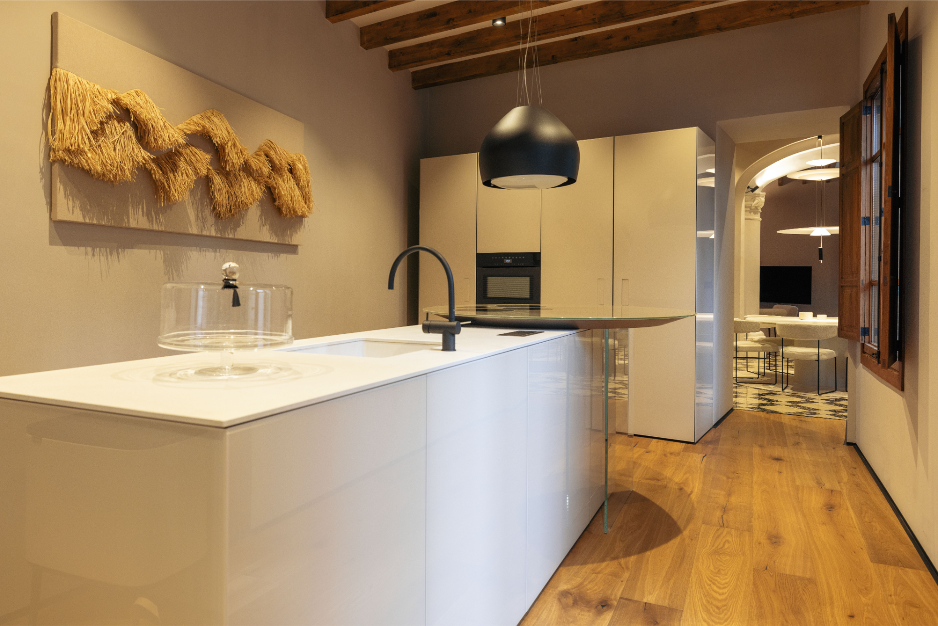 Stunning 4-Bedroom Townhouse in Sineu with Village Views — image 16