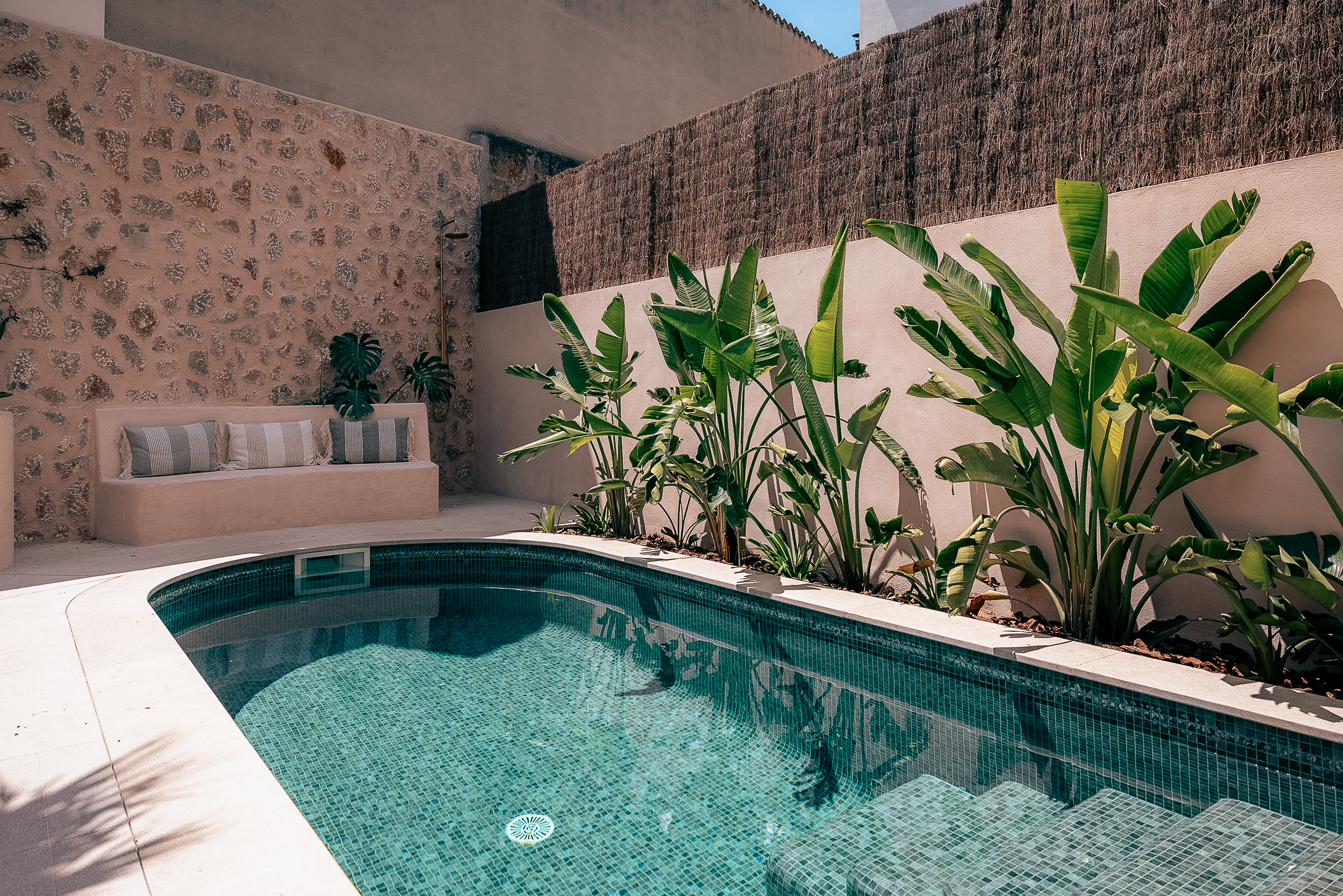 A timeless townhouse in the heart of Bunyola — 2