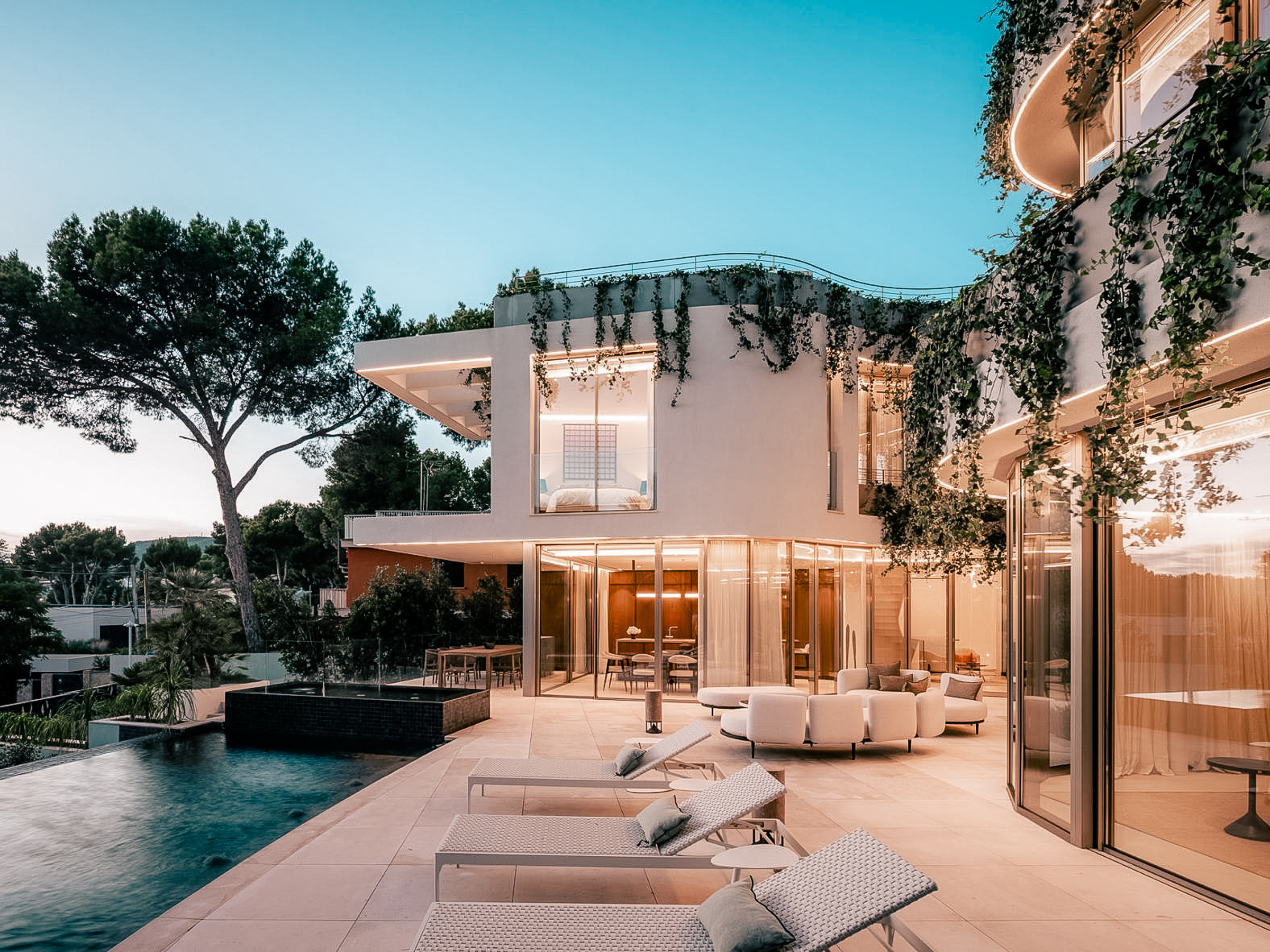 Contemporary Luxury in Prestigious Bendinat — 1