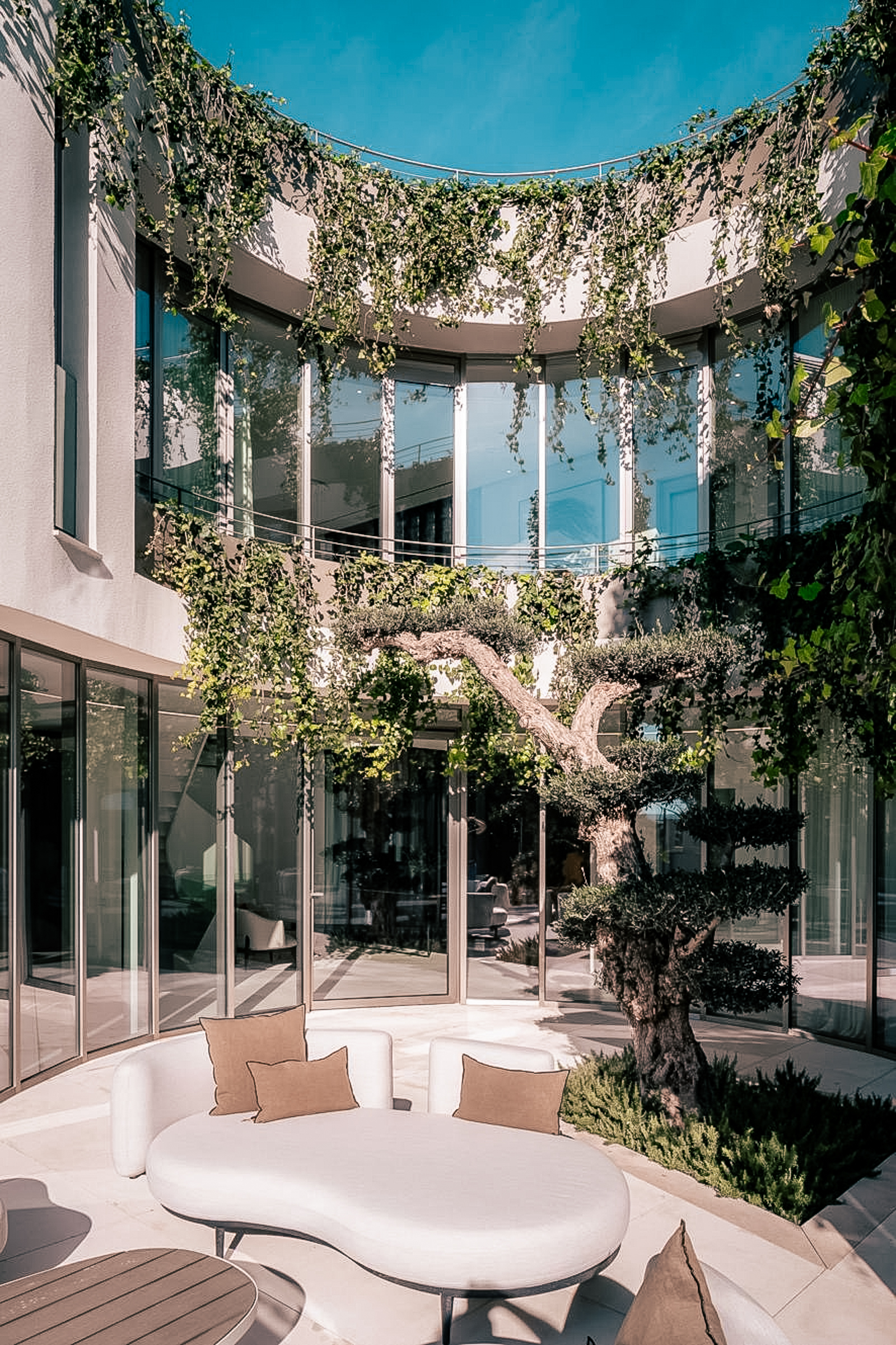 Contemporary Luxury in Prestigious Bendinat — image 17