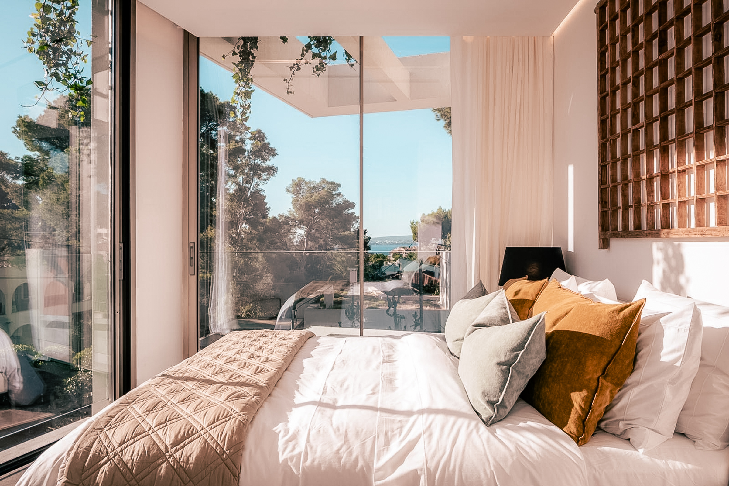 Contemporary Luxury in Prestigious Bendinat — image 34