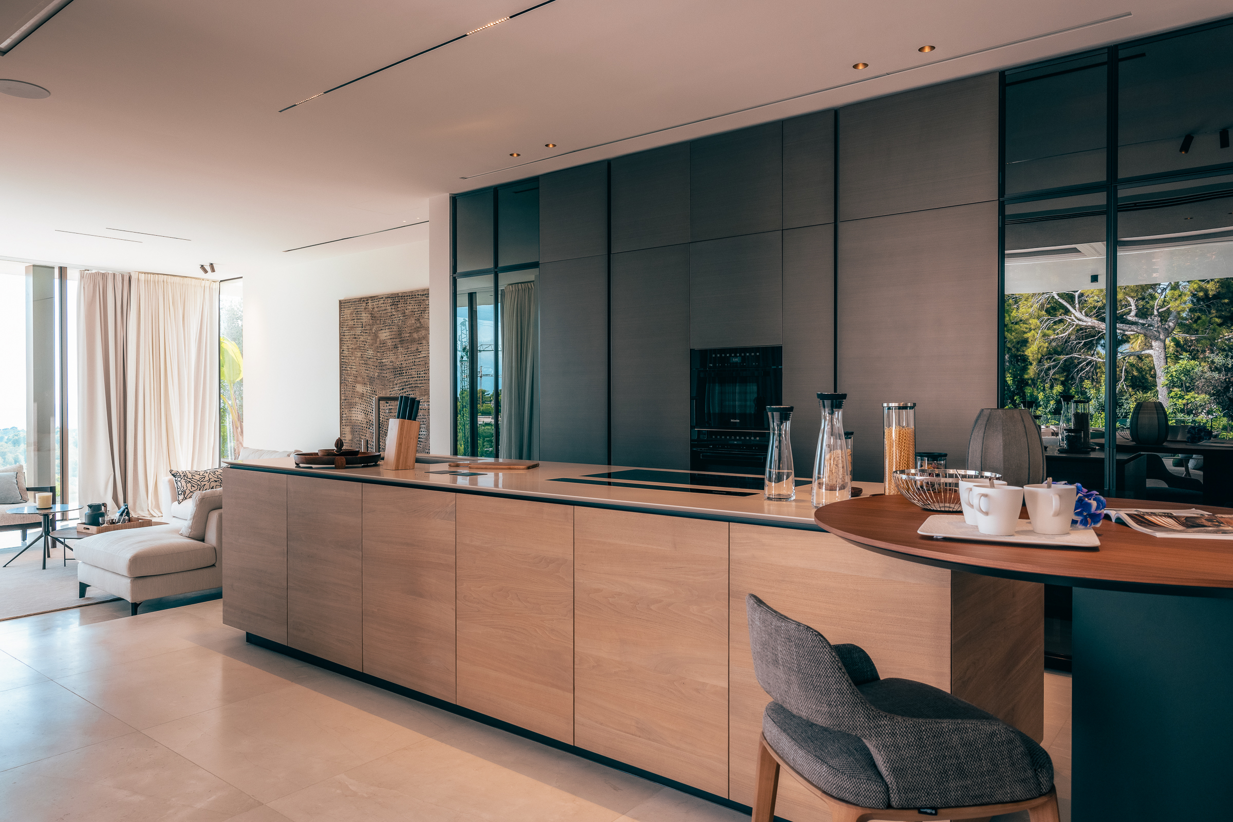 Stunning 5-Bedroom Villa in Bendinat with Sea Views and Pool — 9