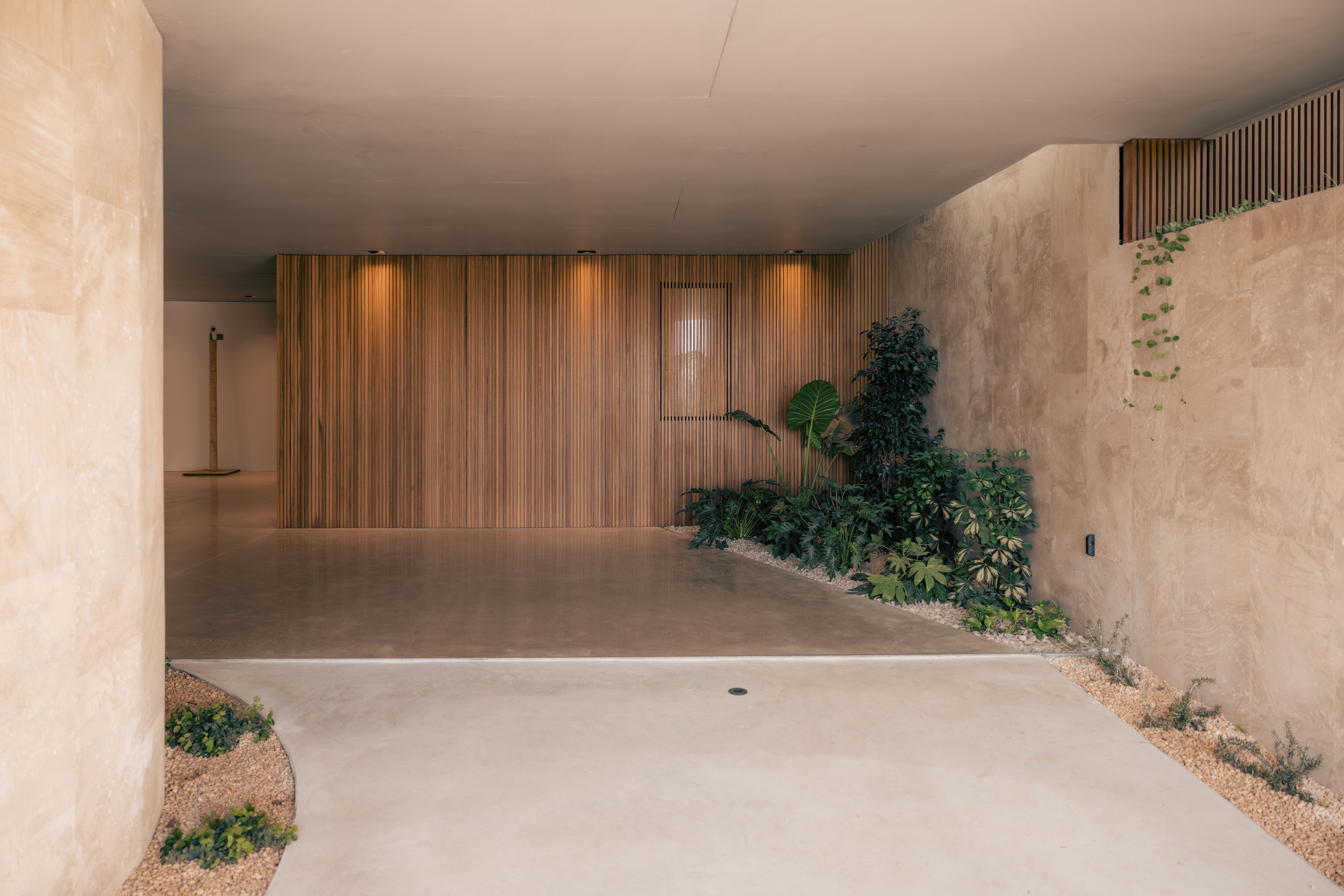 Luxury Villa in Bendinat Mallorca with Sea Views & Modern Mediterranean Design — image 15