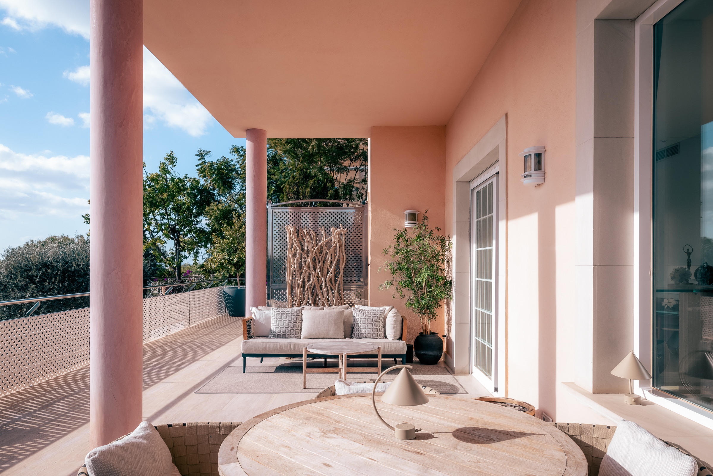 Villa in Bendinat with sea views and guest apartment — 7
