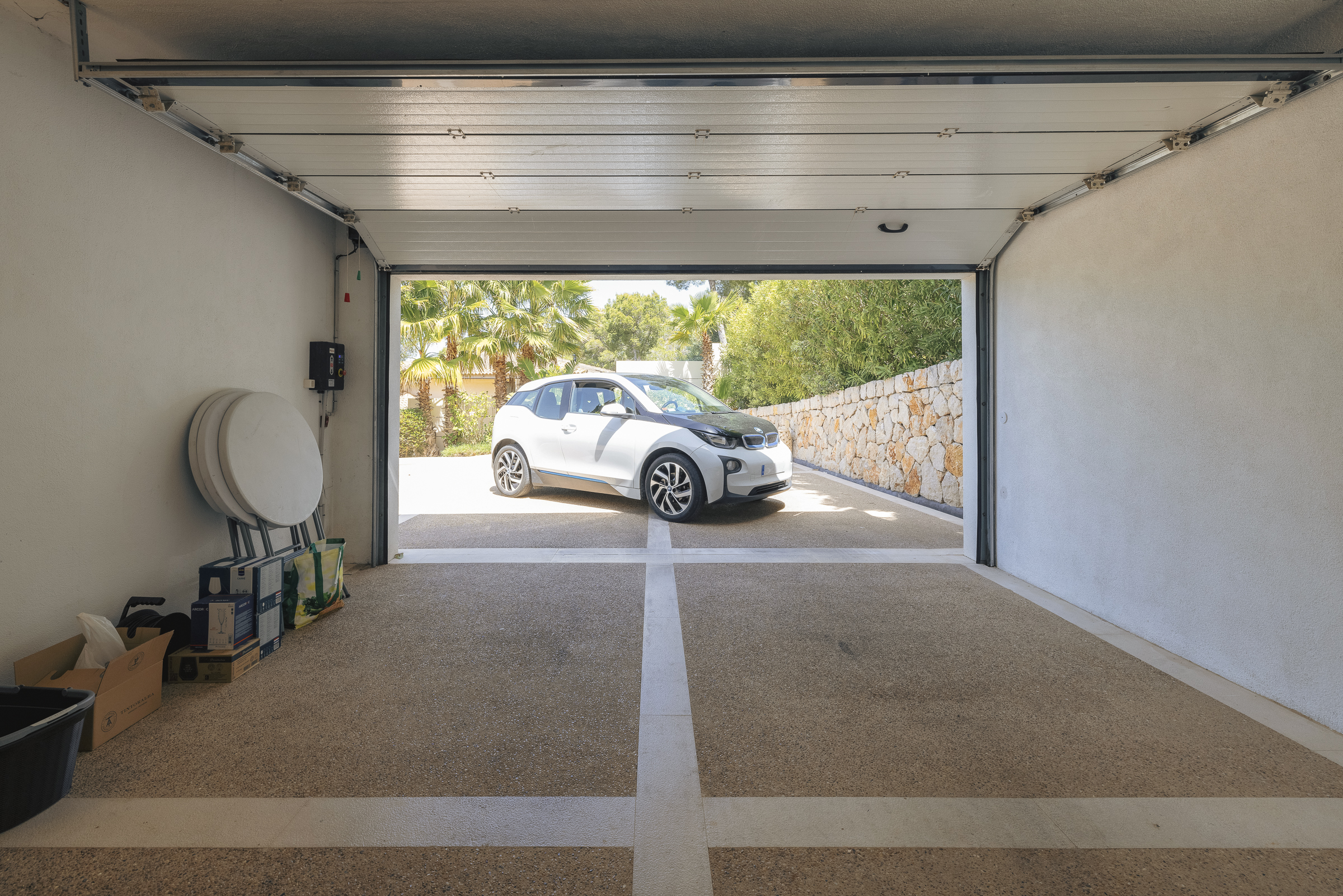 Contemporary 4-Bedroom Villa in Cala Vinyes with Pool — 8