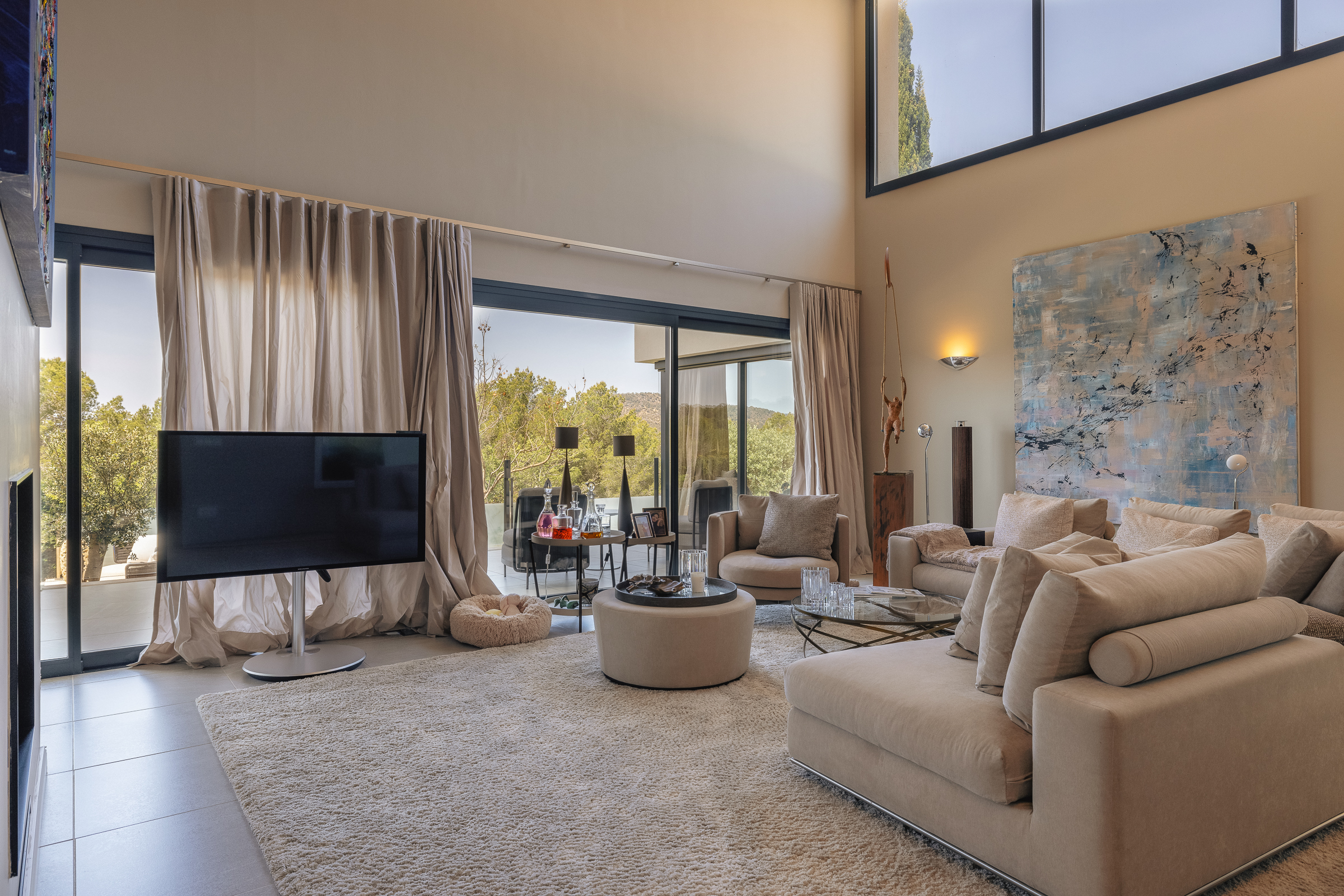 Contemporary 4-Bedroom Villa in Cala Vinyes with Pool — image 16