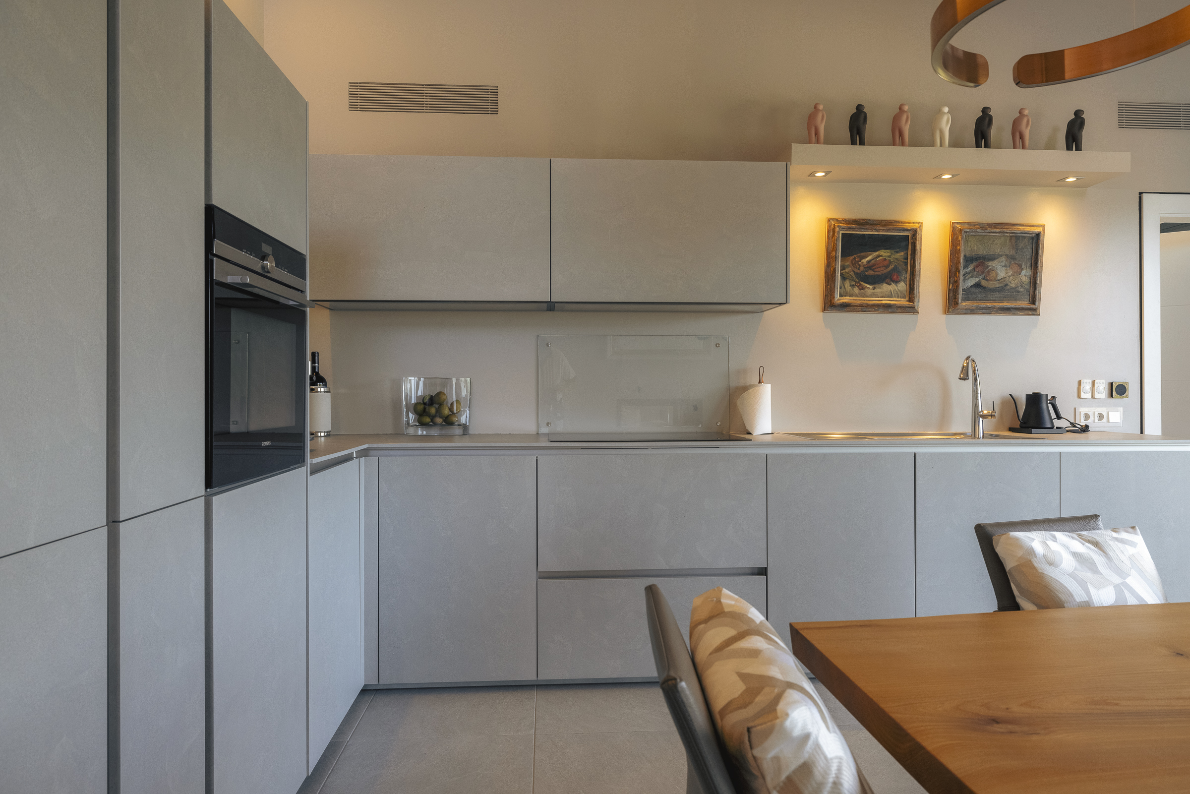 Contemporary 4-Bedroom Villa in Cala Vinyes with Pool — image 17