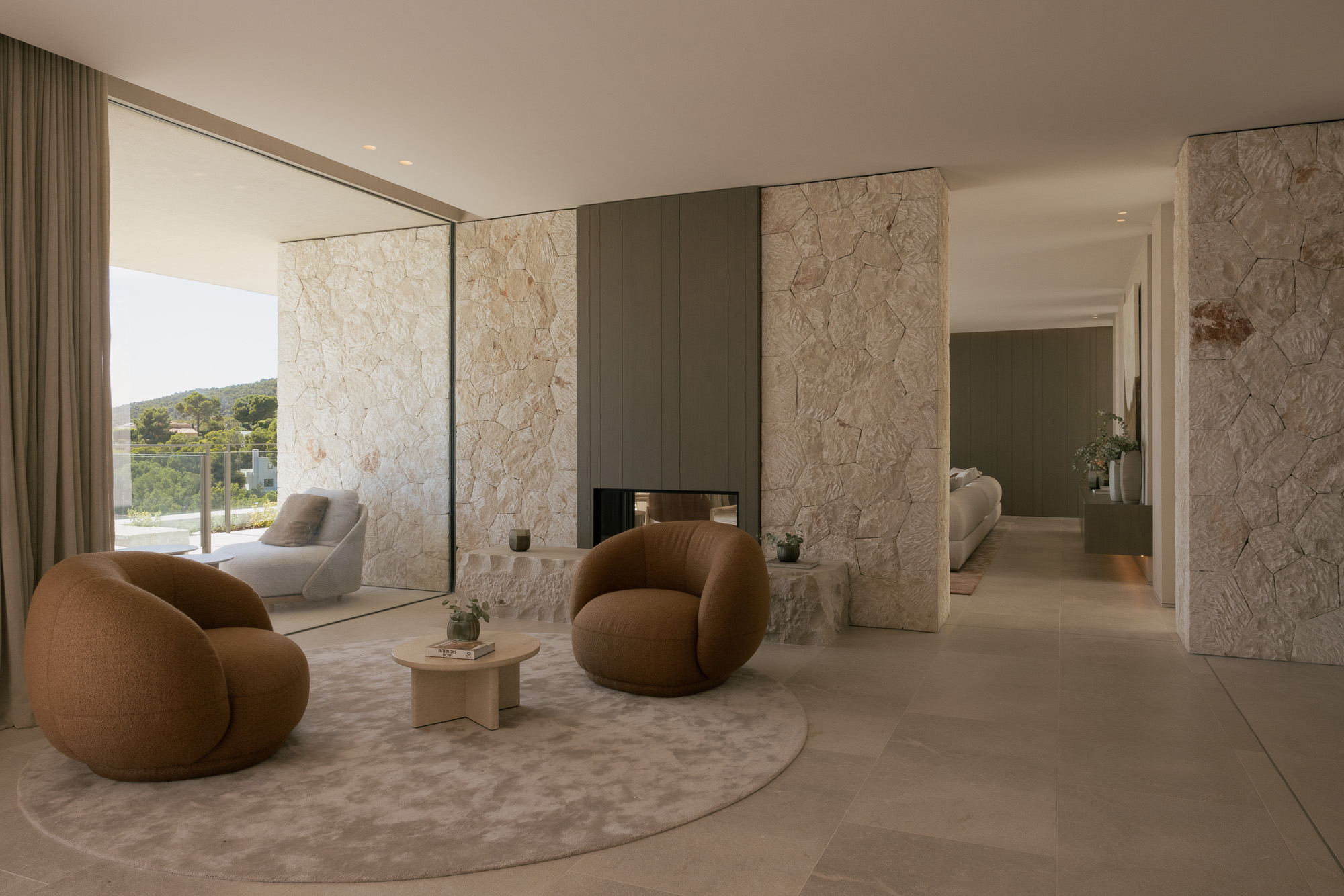 Elegant 5-Bedroom Villa in Costa den Blanes with Pool and Terrace — 10