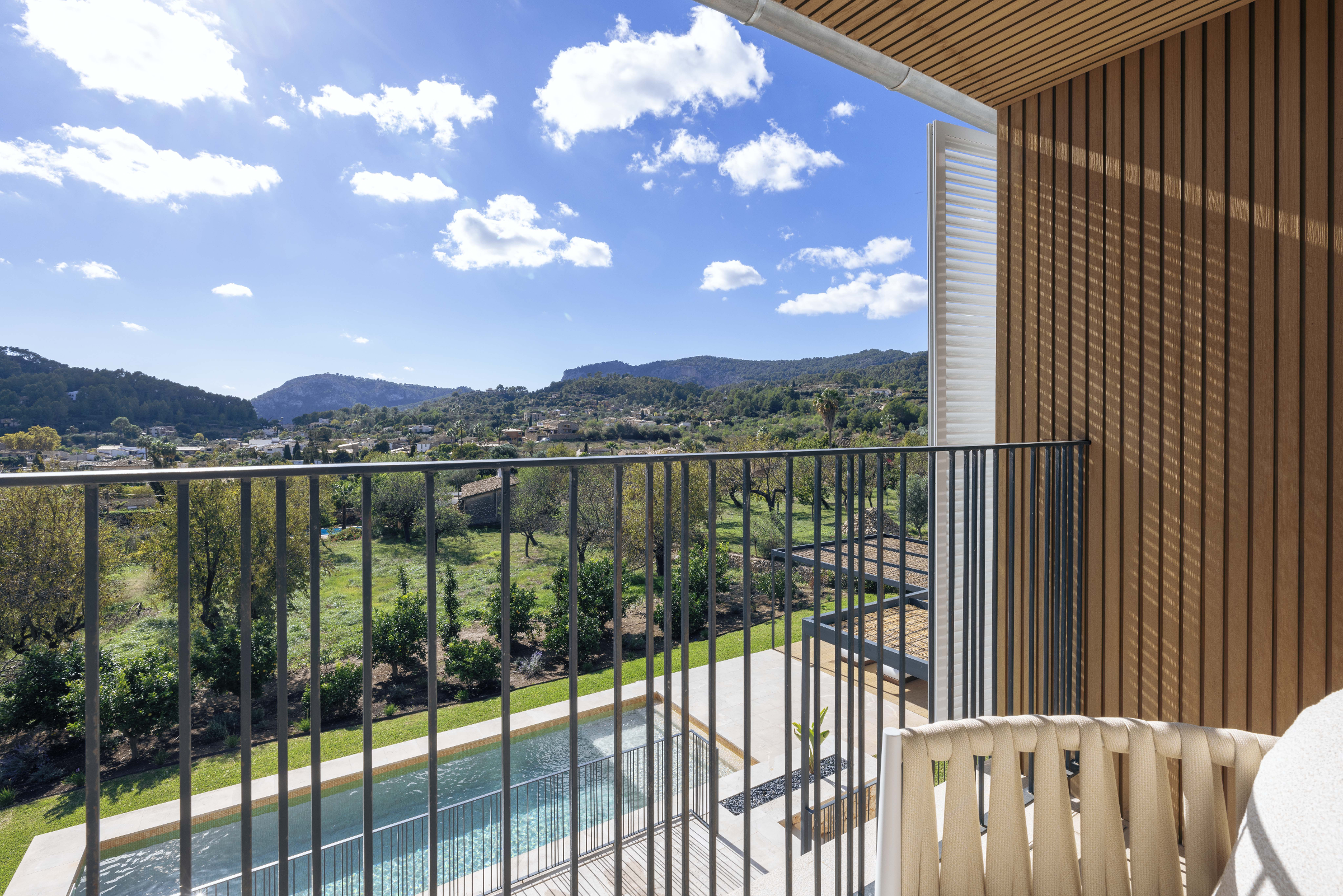 Luxurious 5-Bedroom Villa in Es Capdella with Pool and Garden — image 11