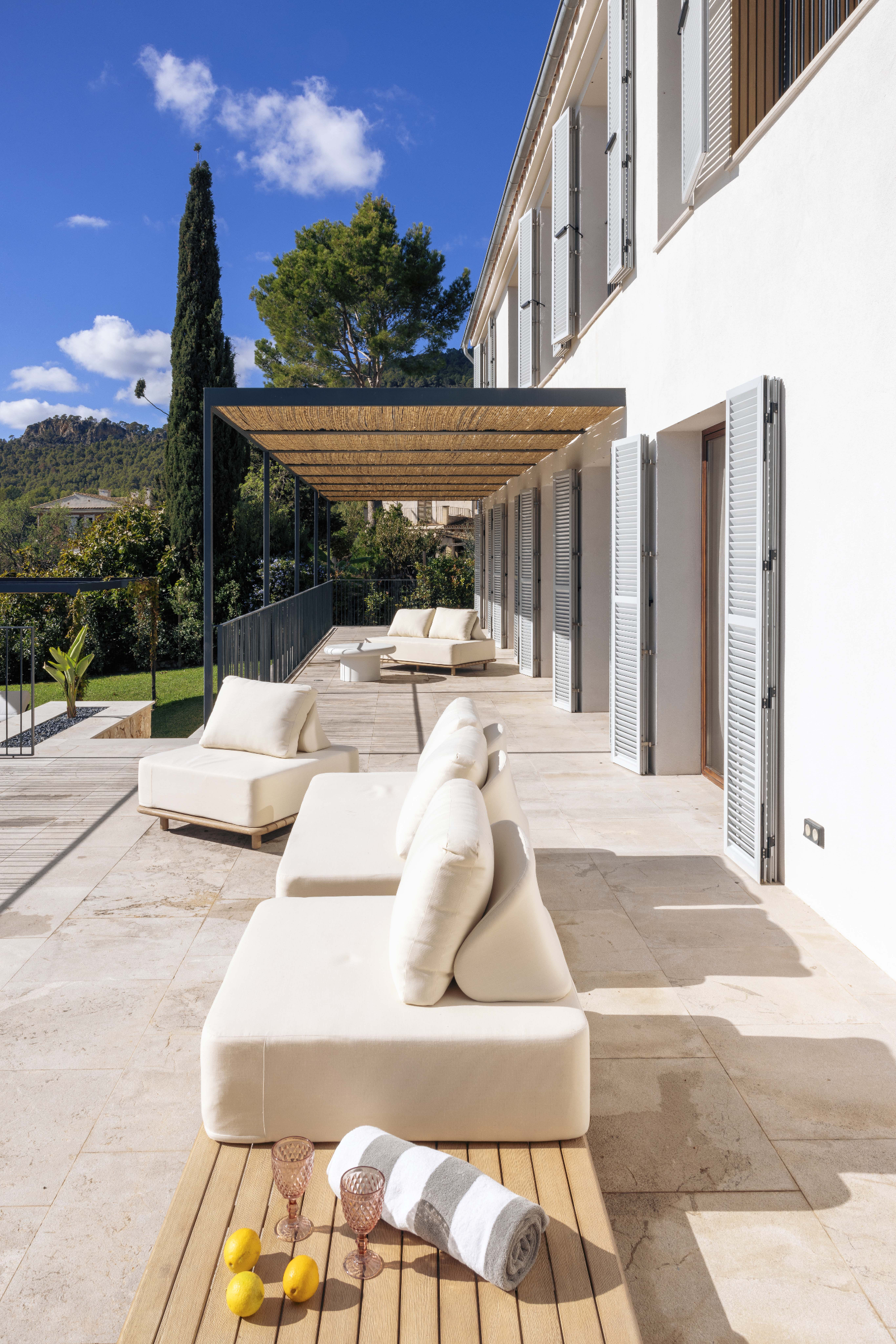 Luxurious 5-Bedroom Villa in Es Capdella with Pool and Garden — image 30