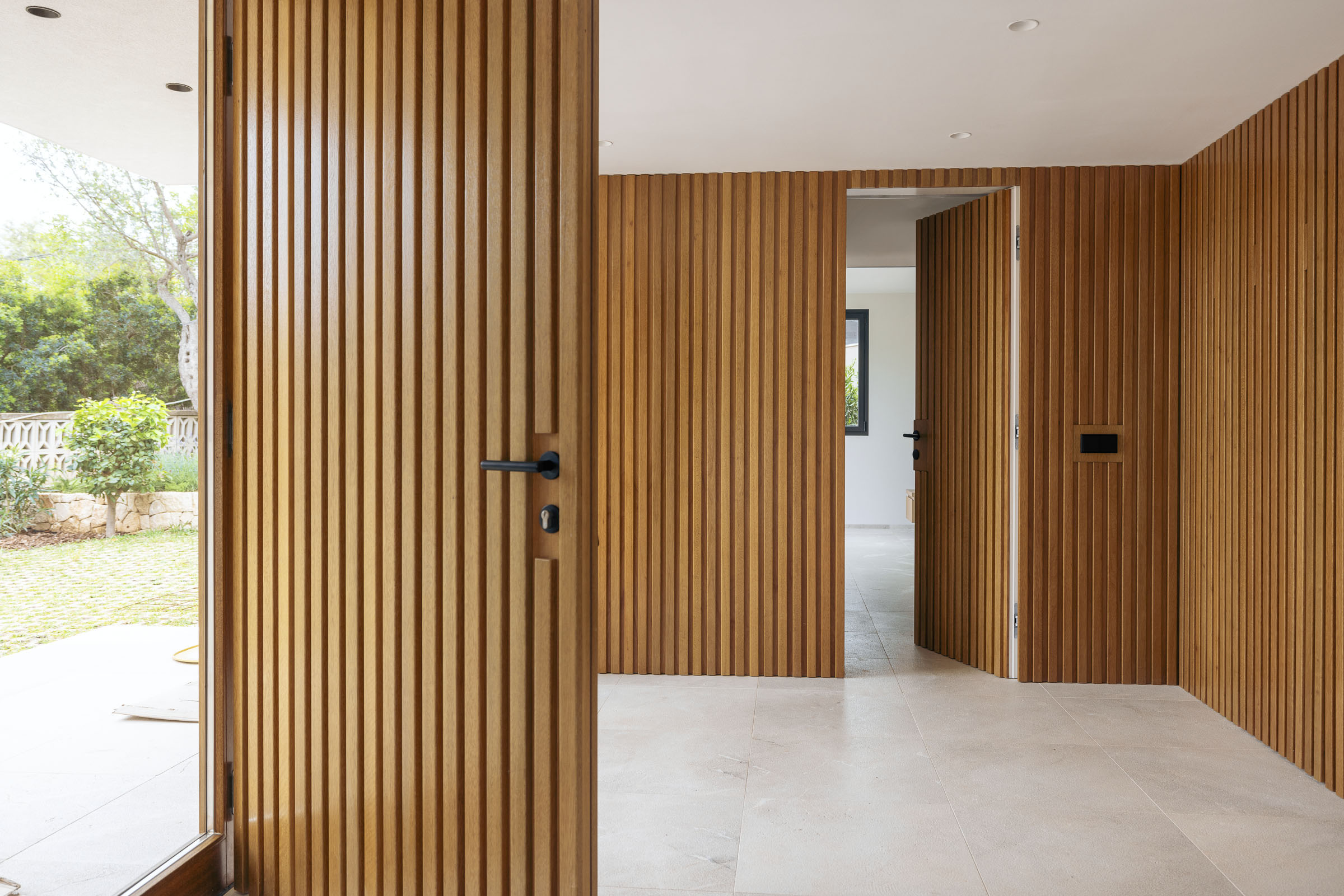 Newly Built Designer Villa with Mountain Views in Es Capdella — 4