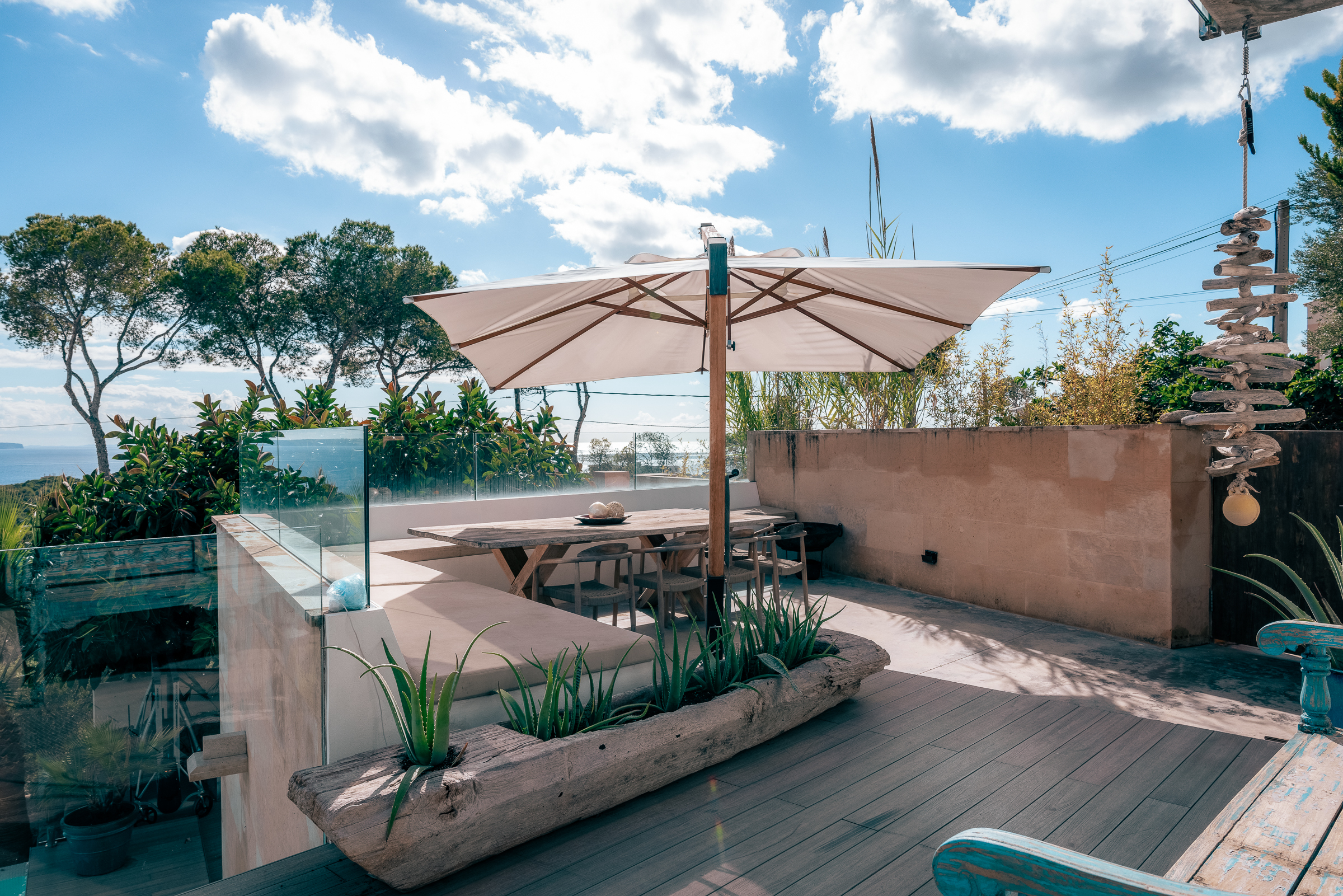 Modern 5-Bedroom Villa in Genova with Sea Views — image 31