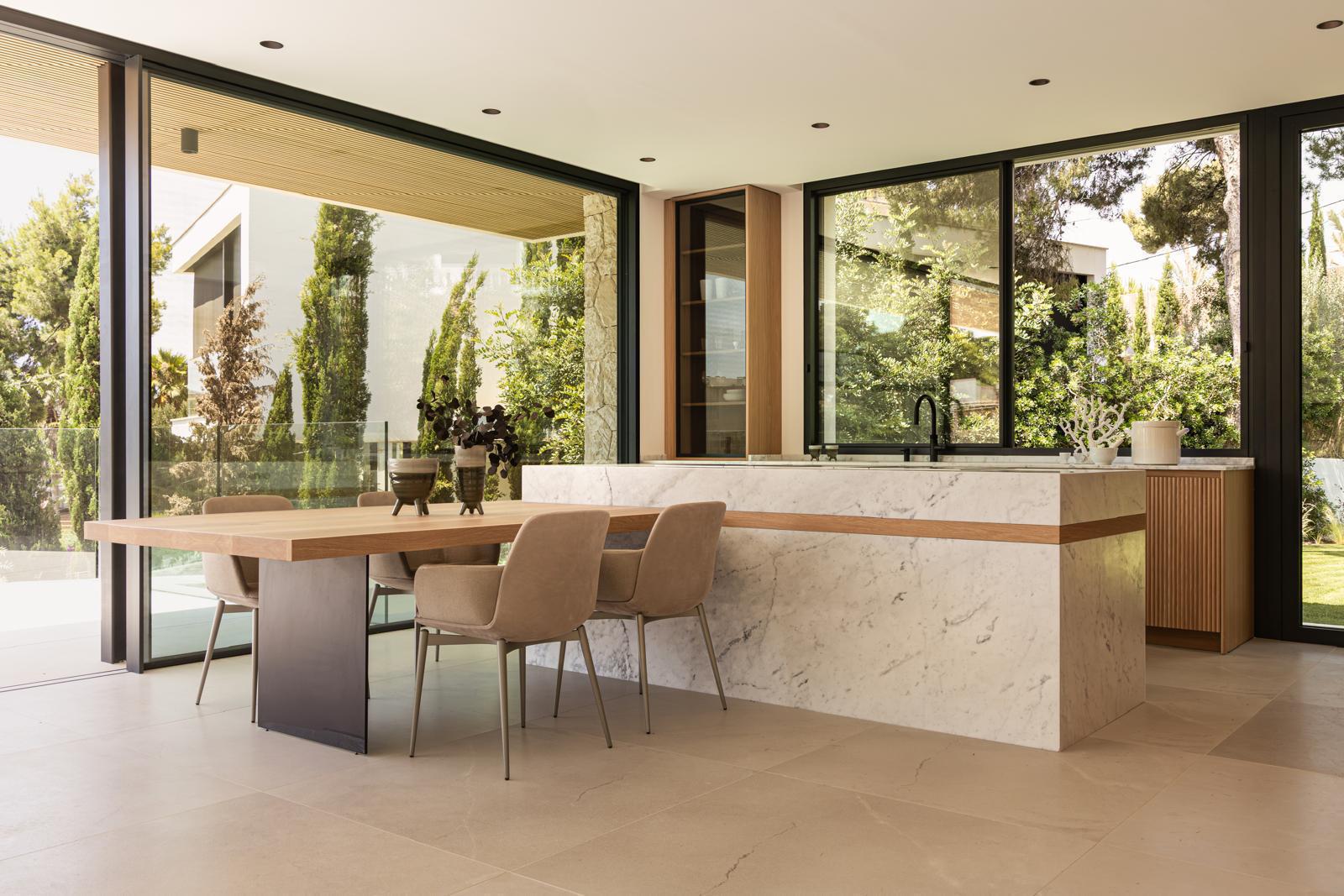 Exceptional New-Build Villa Moments from the Sea in Old Bendinat — image 11