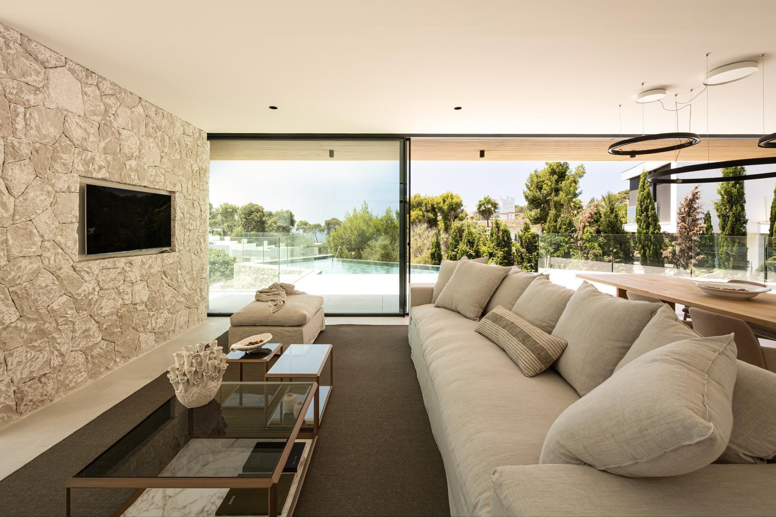 Exceptional New-Build Villa Moments from the Sea in Old Bendinat — image 14